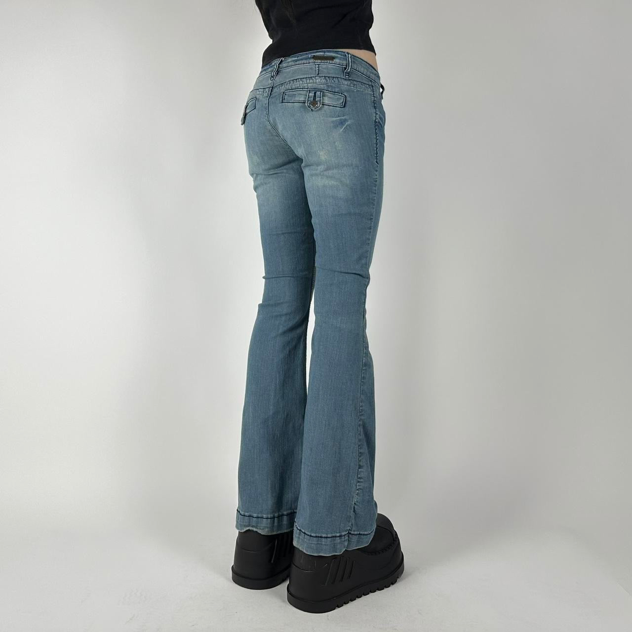 00s Distressed Faded Flare Jeans (S)