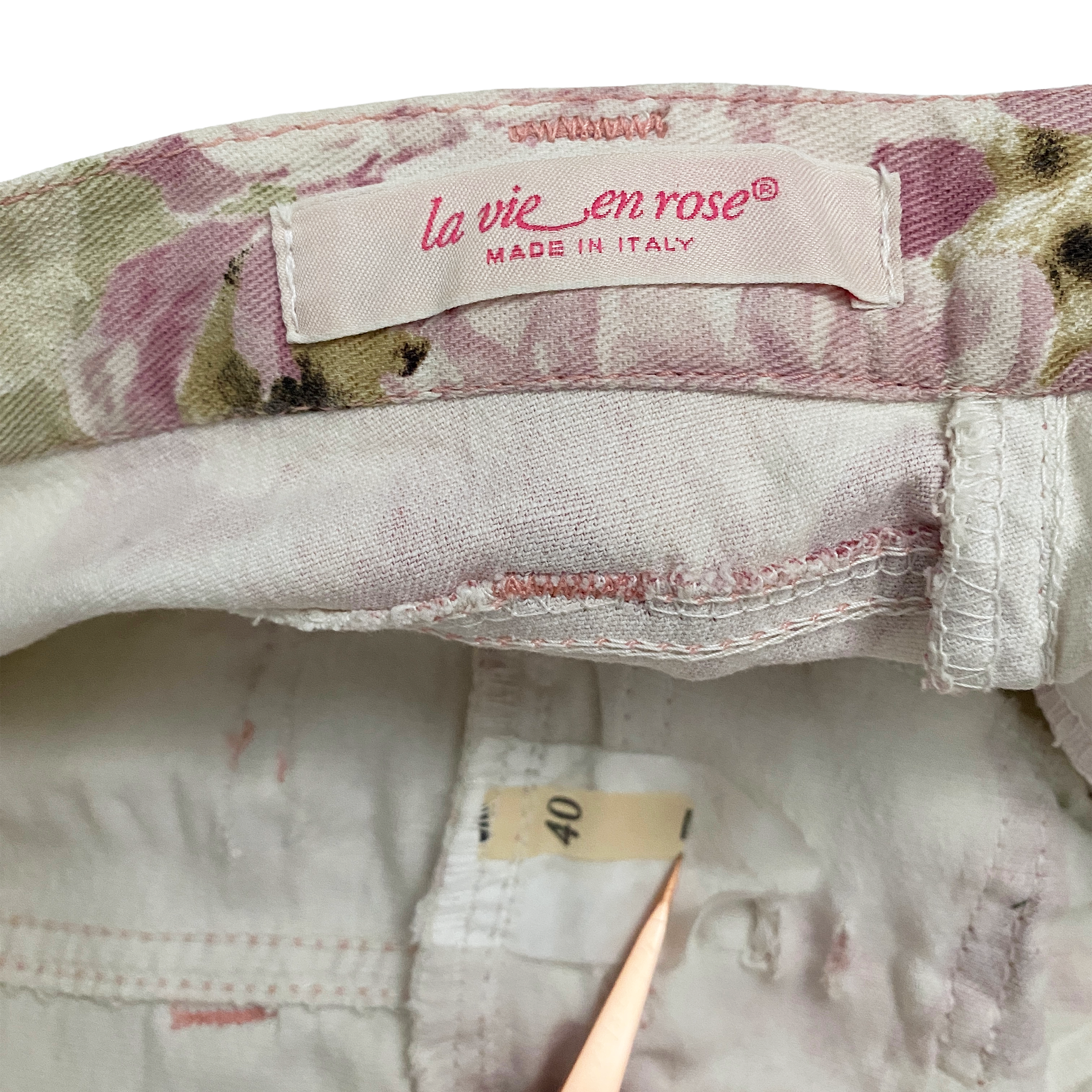 Italian La Vie En Rose Floral Leopard Print Jeans (XS)