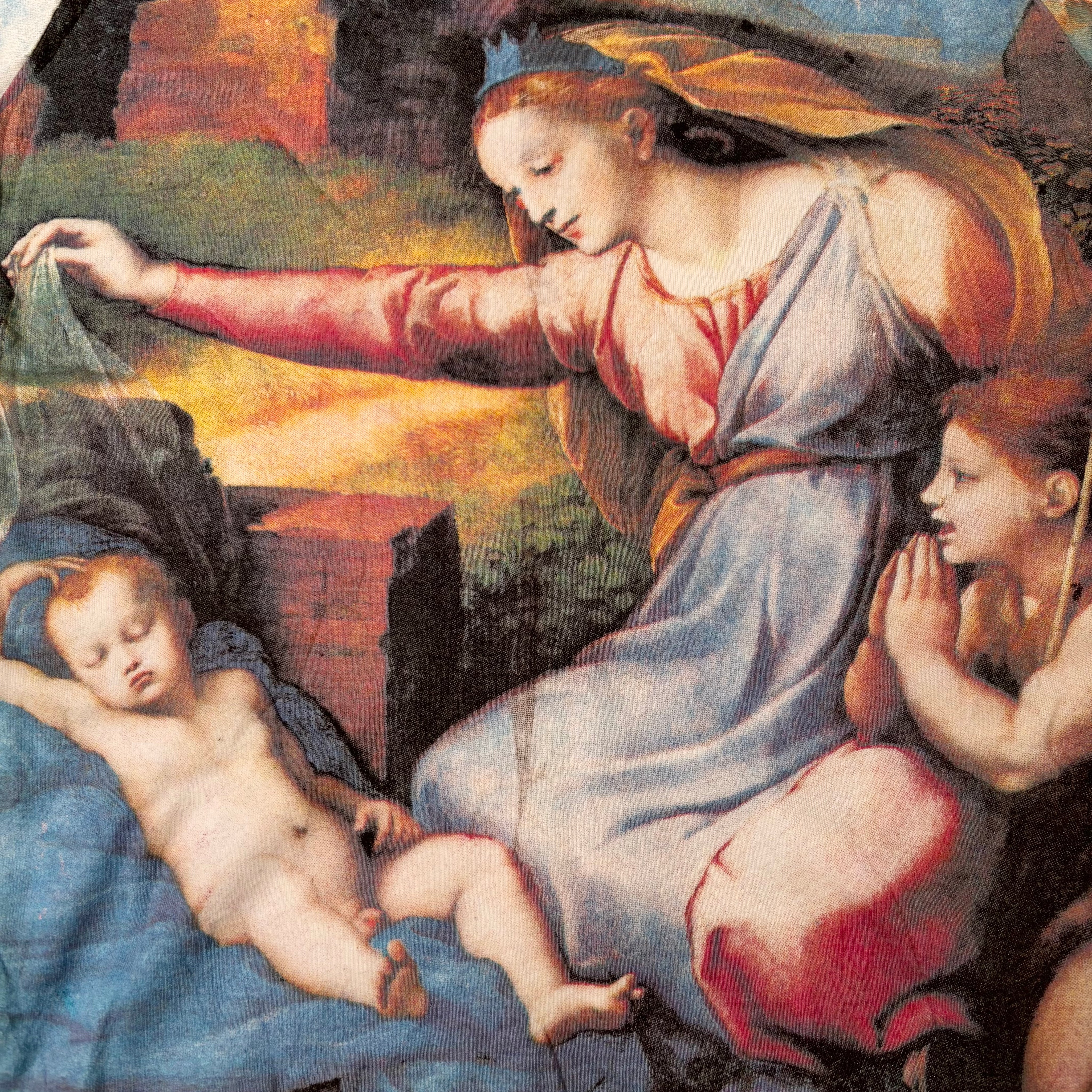 Work Leonardo da Vinci "The Virgin of the Rocks" Art Print Tee (S)