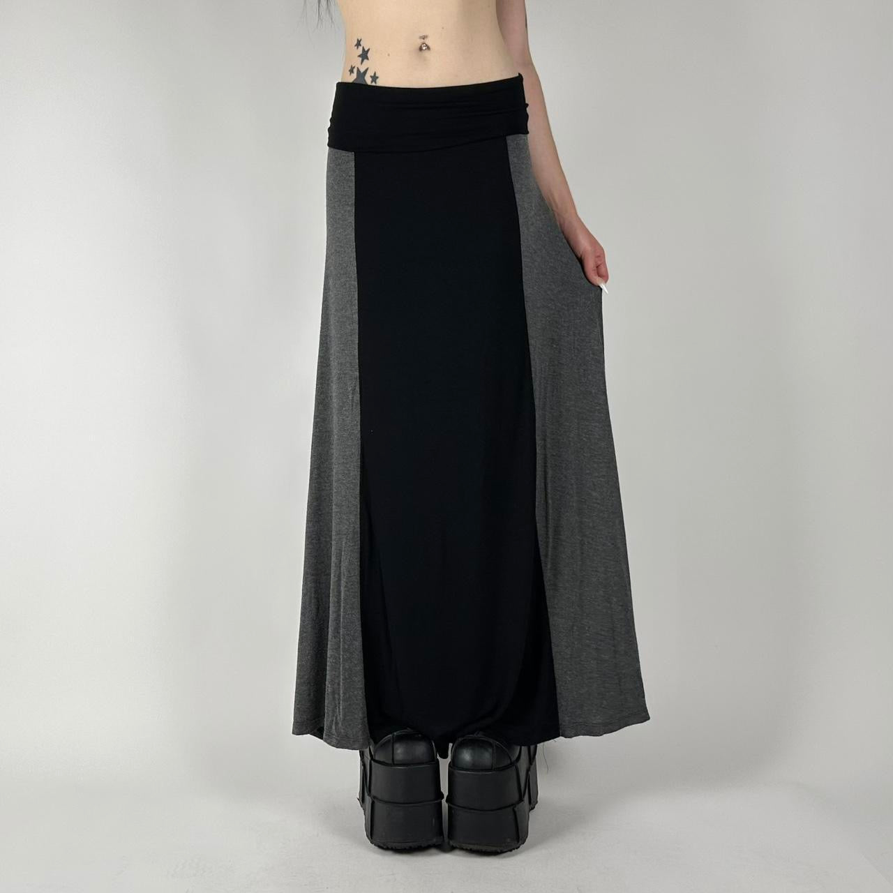 Y2K Black & Grey Maxi Skirt (L)
