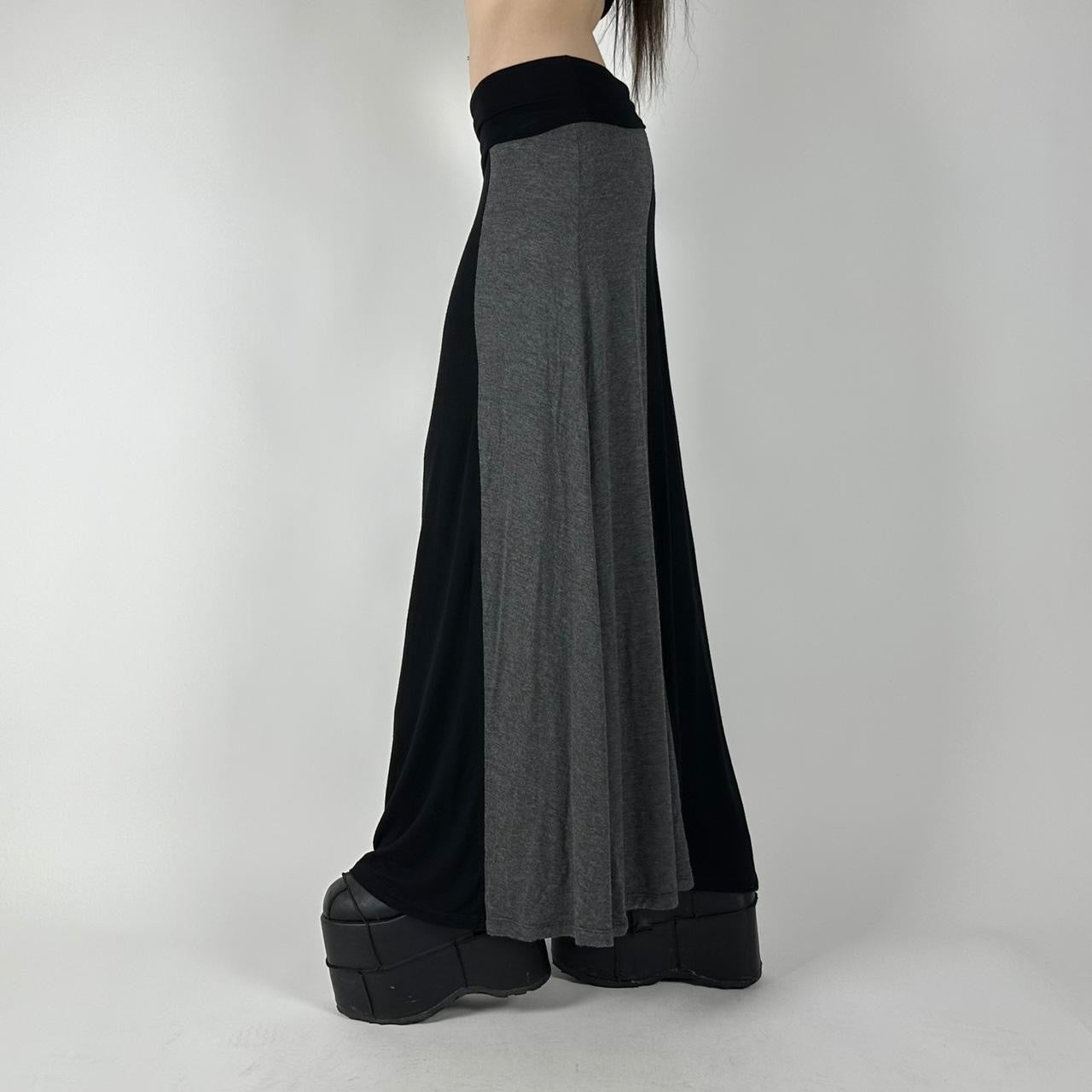 Y2K Black & Grey Maxi Skirt (L)