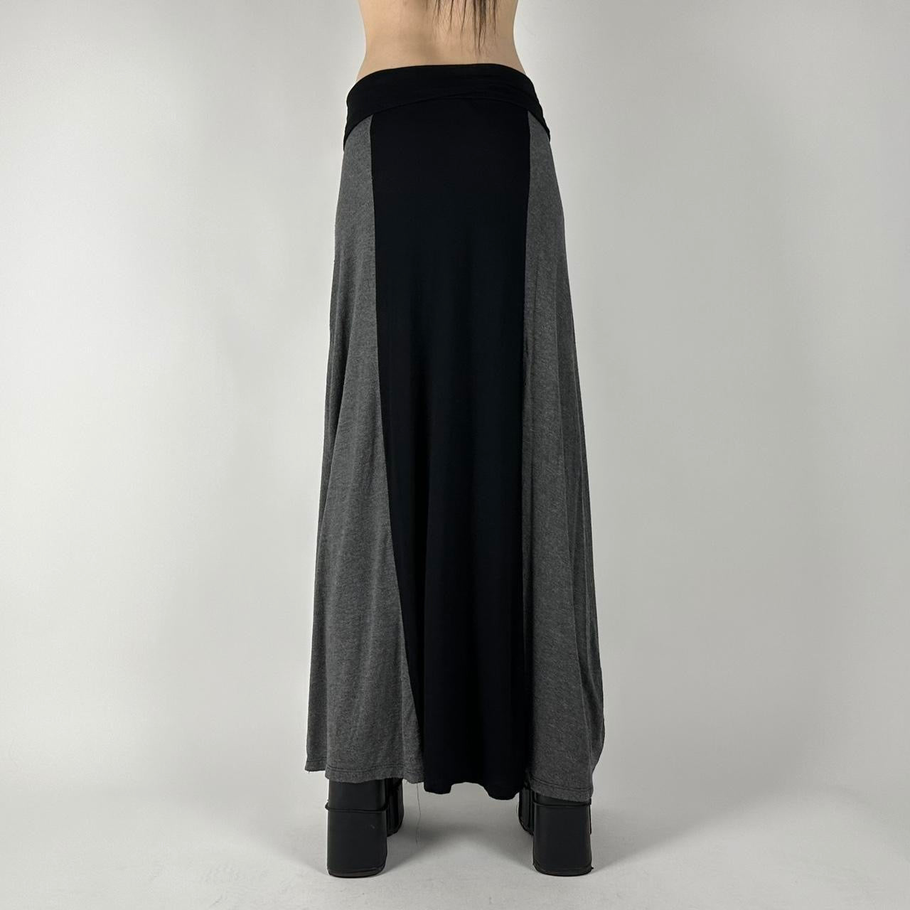 Y2K Black & Grey Maxi Skirt (L)