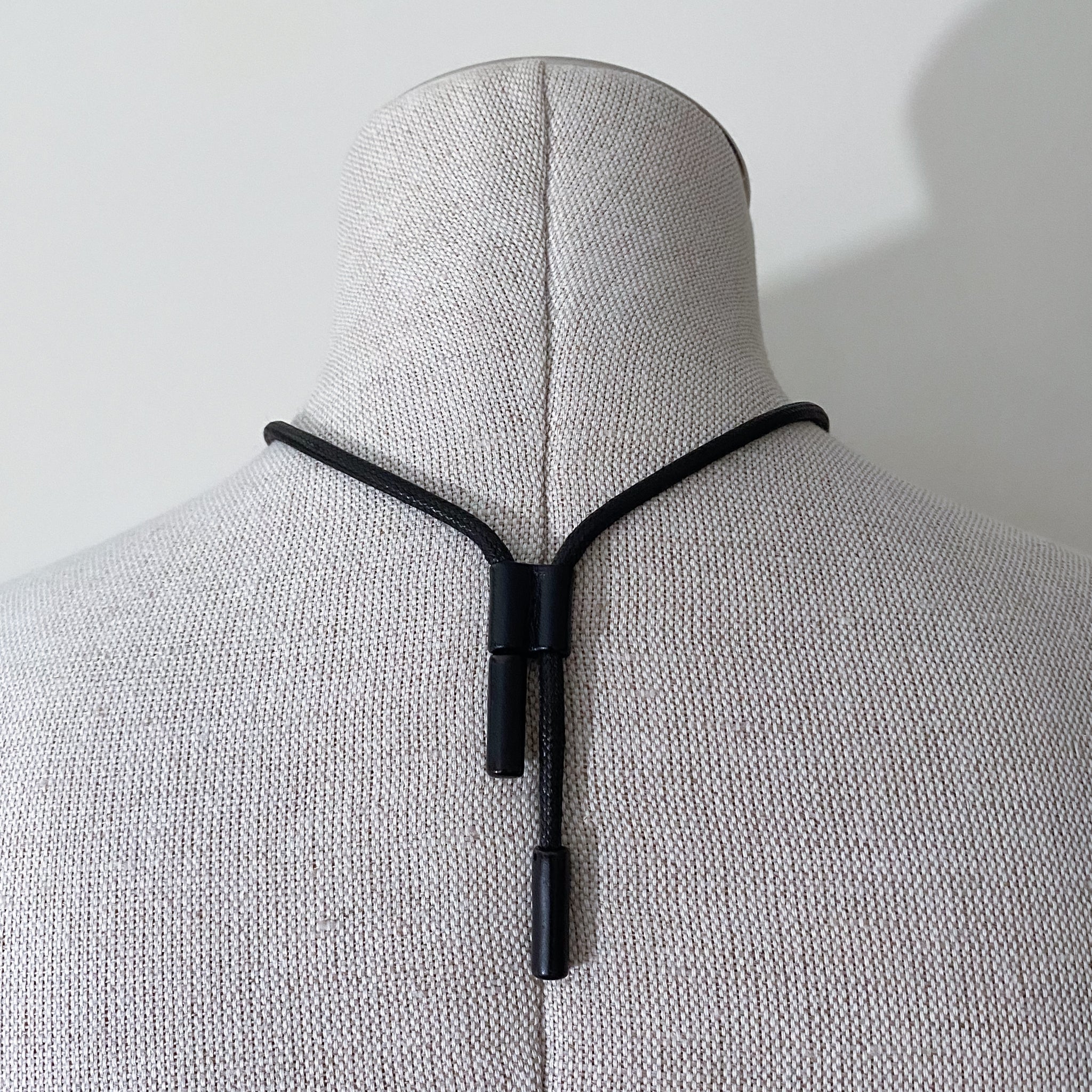 Oval Pendant Necklace