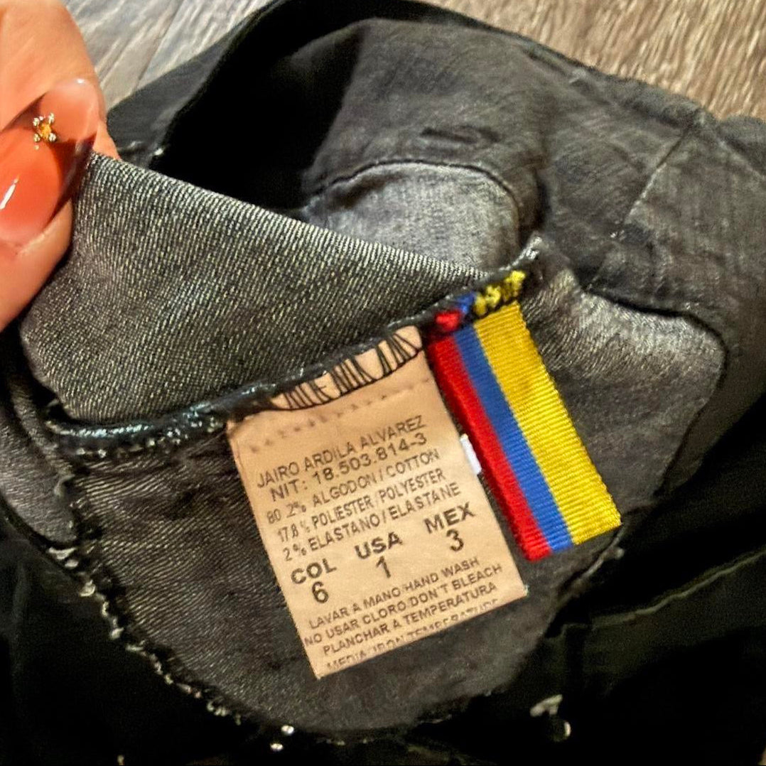 Deadstock Embellished Low Rise Capris (XS/S)