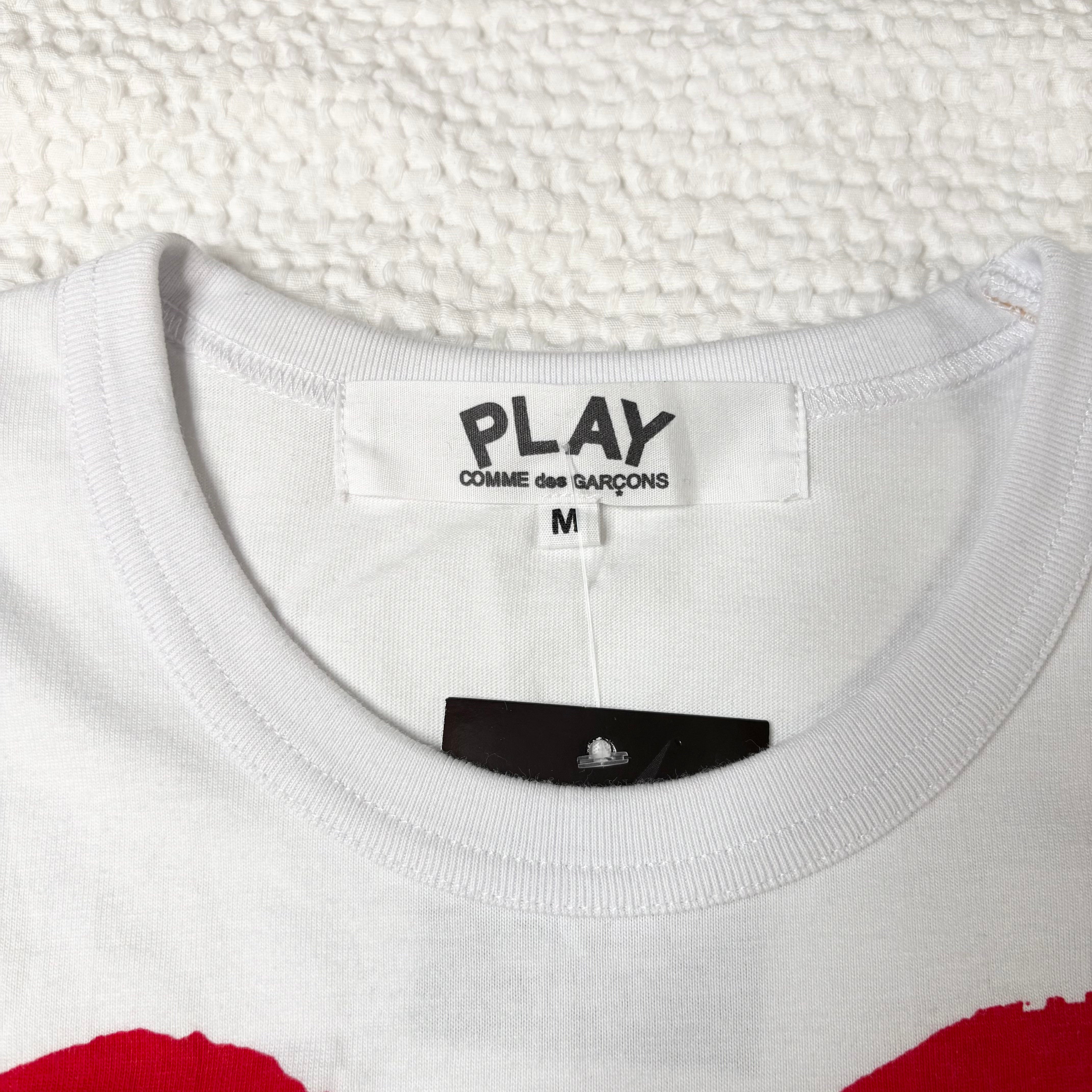 Comme des Garcons PLAY Heart Logo Tee (S-M) – Holy Thrift