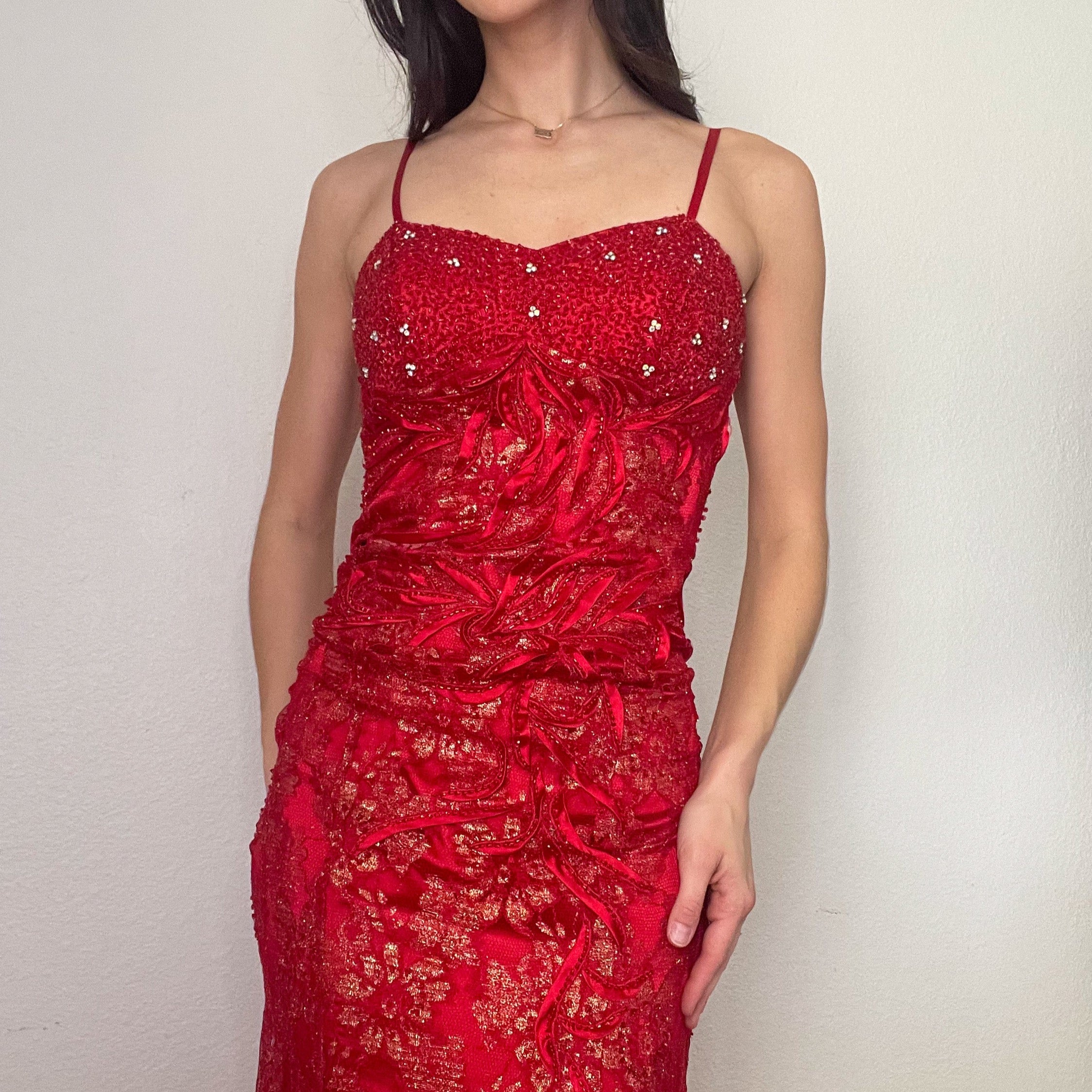 Vintage Red Beaded Formal Dress (M) – Holy Thrift