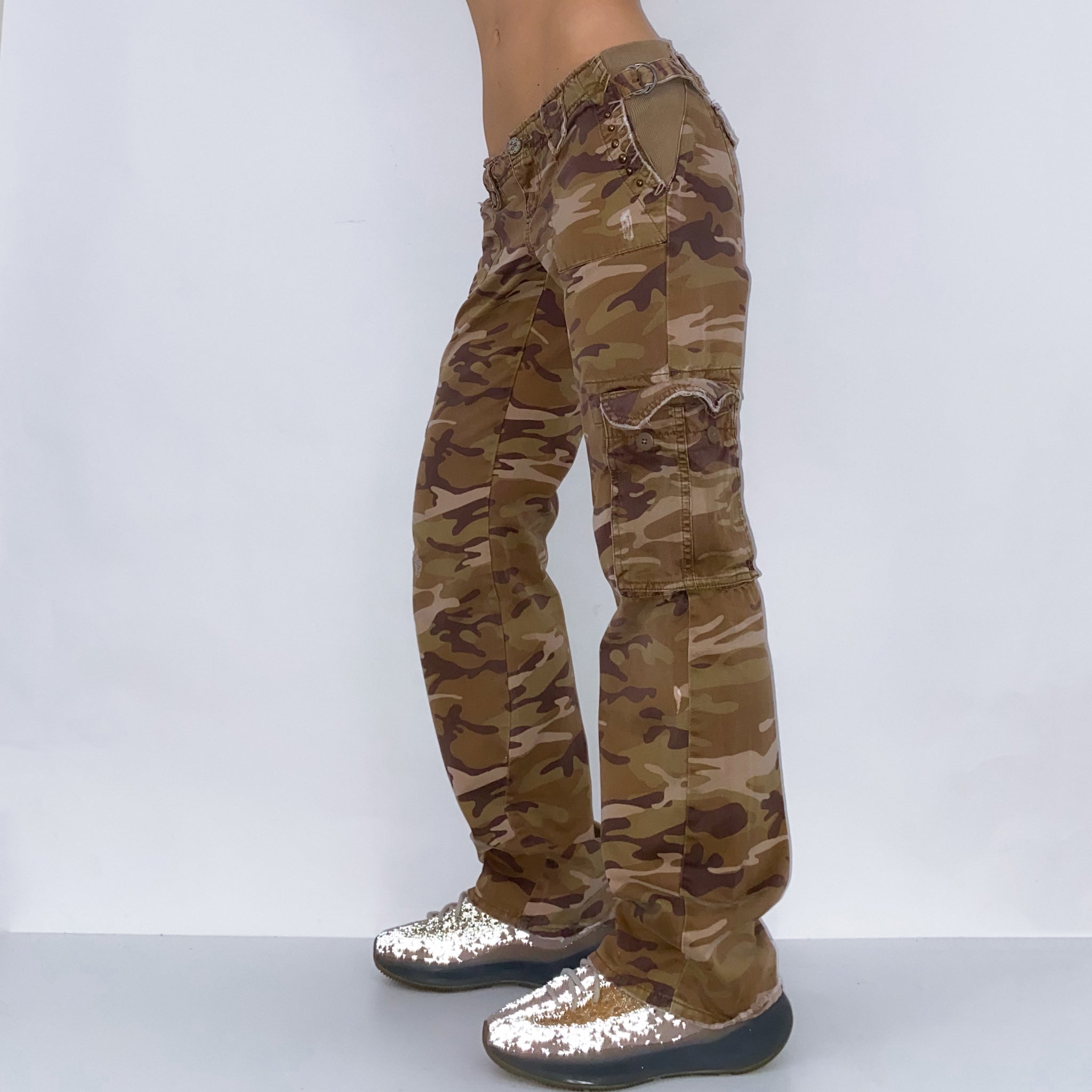 Y2k Tan Camo Cargos - XS