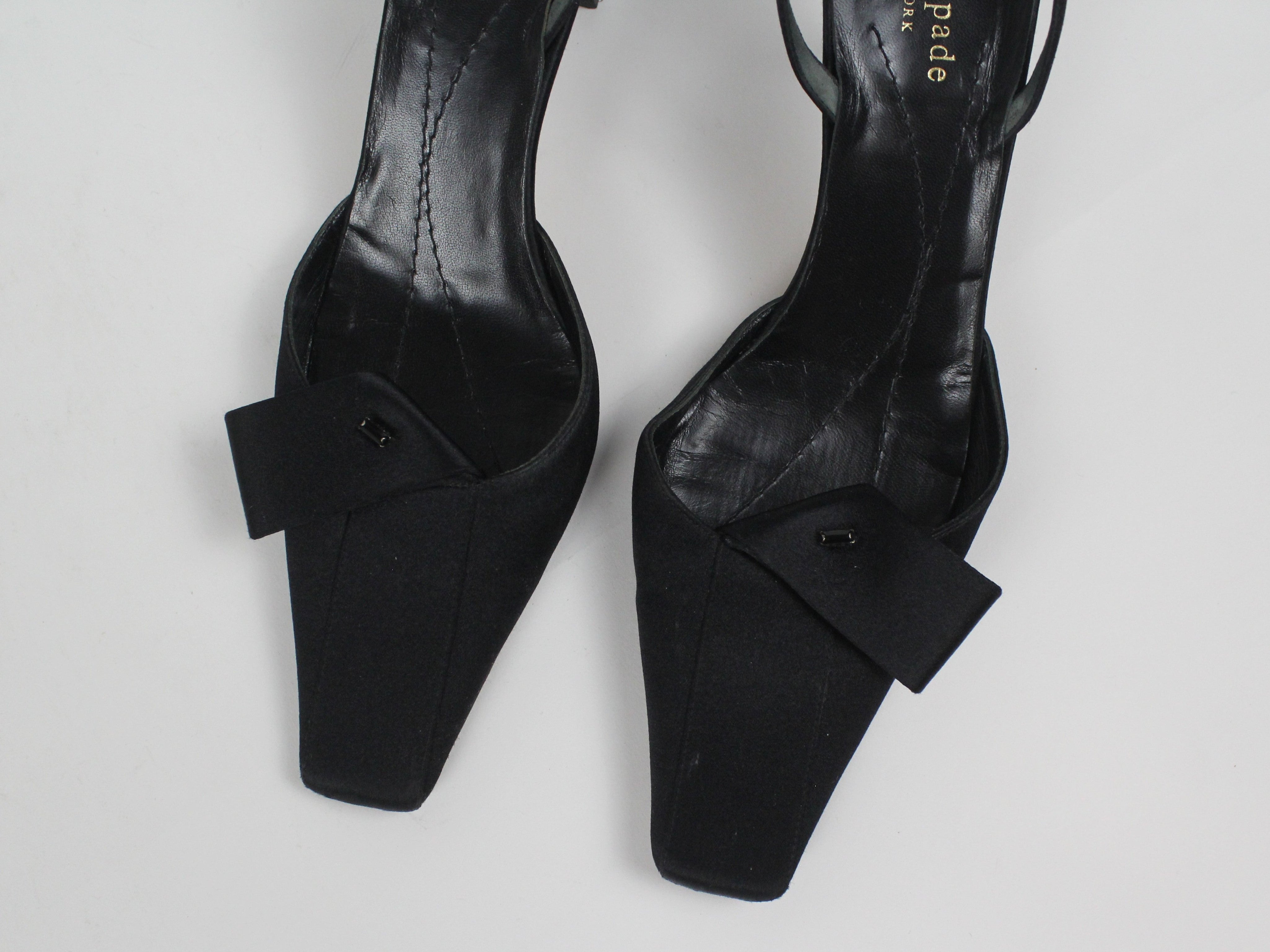 90s Black Kitten Heels (8 US)
