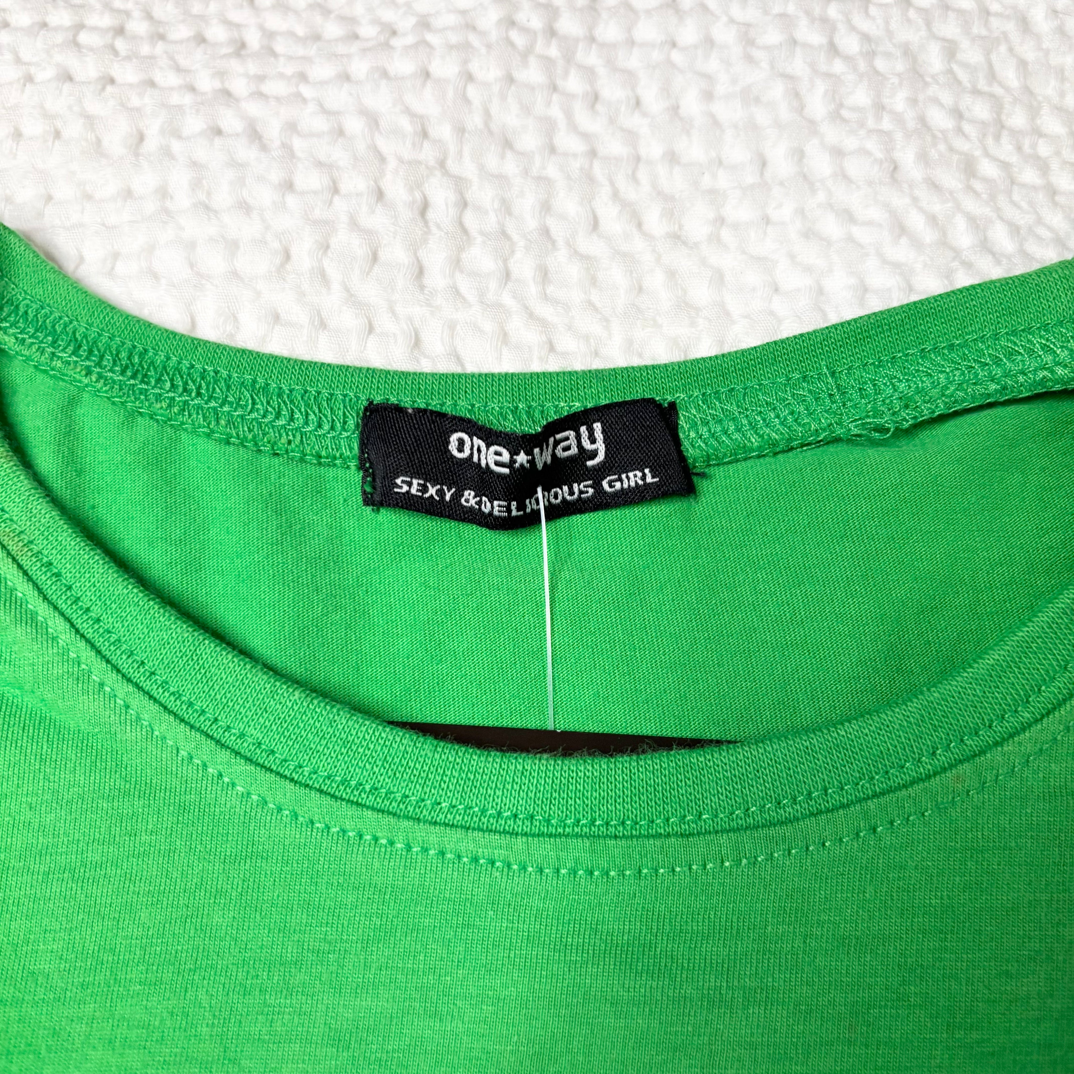 One Way J-Fashion Graphic Slogan Baby Tee (XS-S)