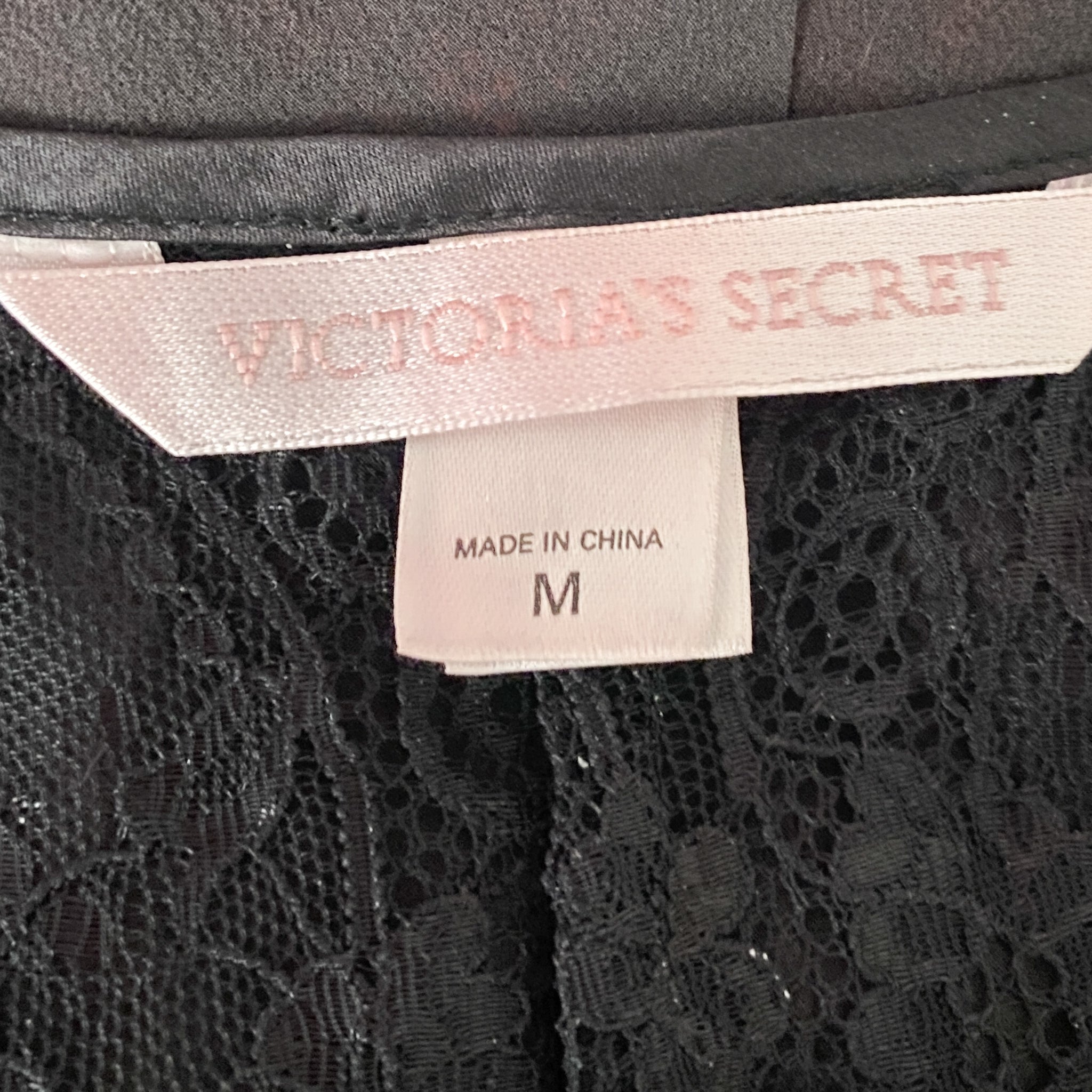 victoria secret 2002 silk dress 2002 Victoria's Secret 100% silk slip dress. Size M