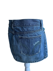 2010s Hollister Denim Mini Skirt (S/M)