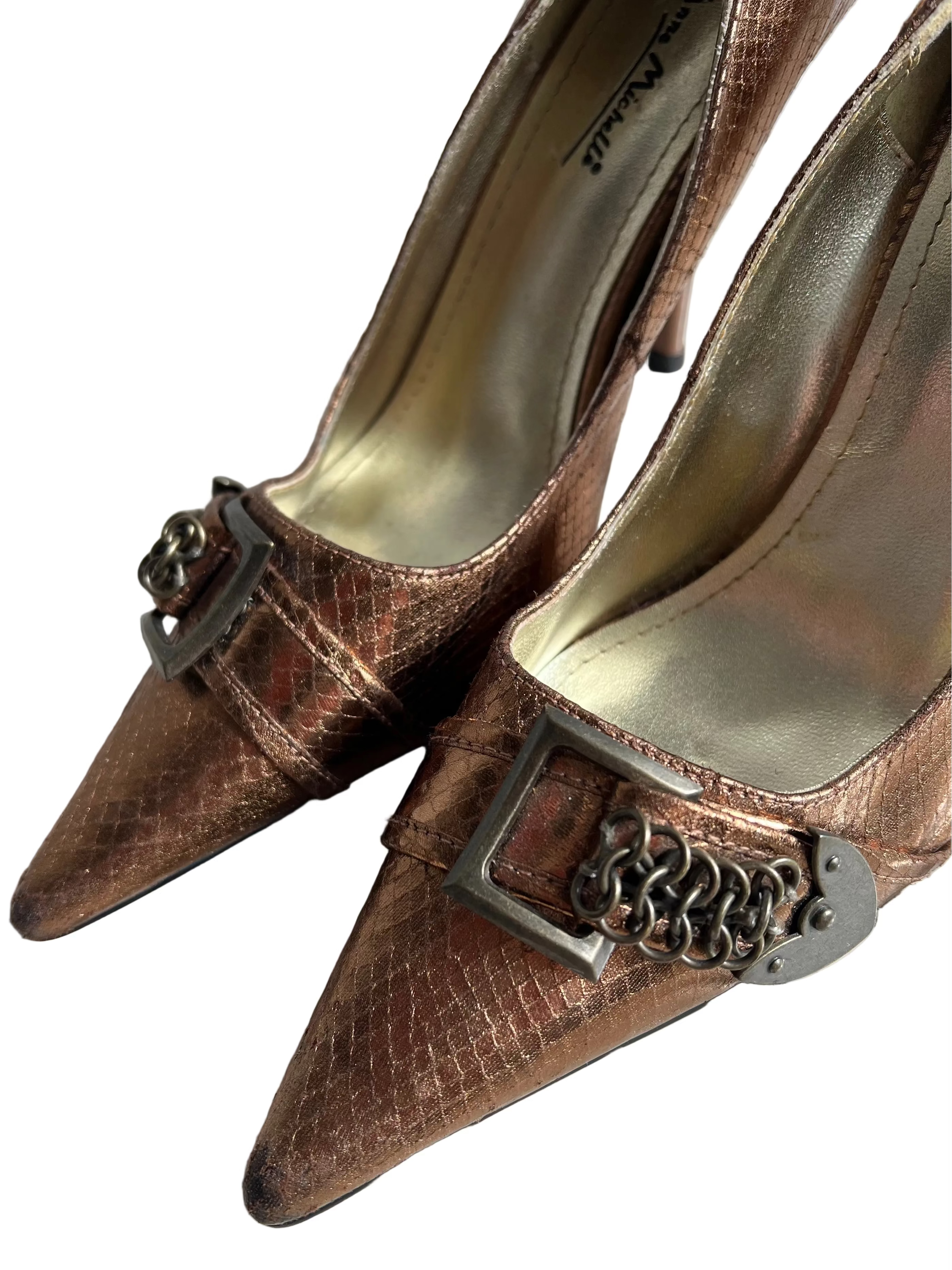 Y2K Pointy Toed Buckle Pumps (9)