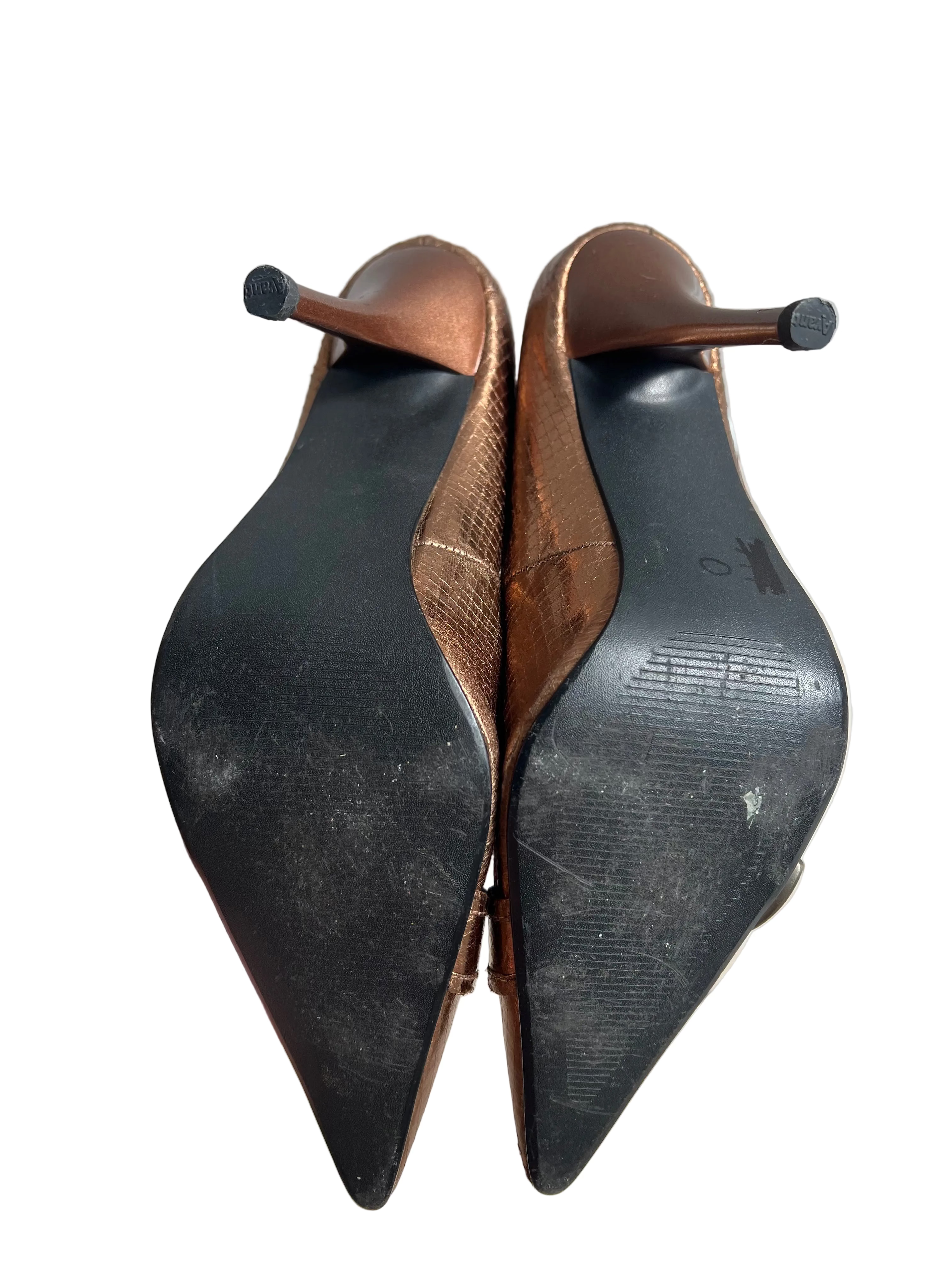 Y2K Pointy Toed Buckle Pumps (9)