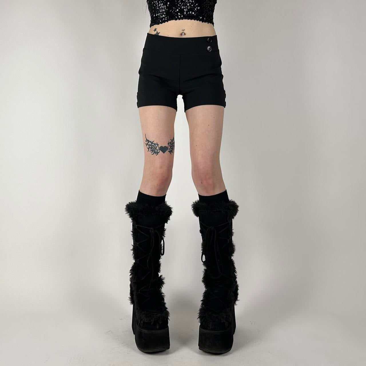 Y2K Black Mini Shorts (M)
