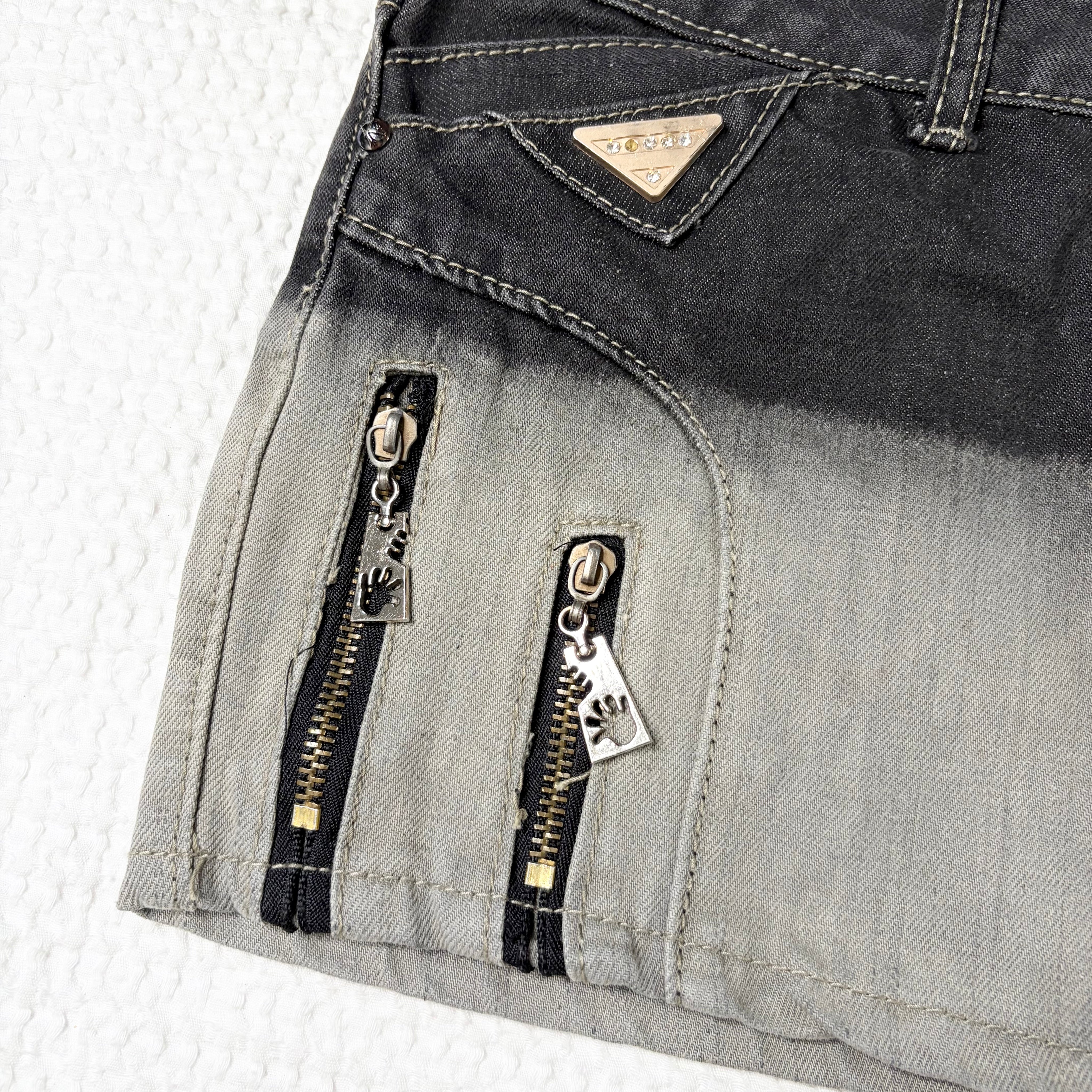 Two Tone Grungy Denim Mini Skirt (S/M)