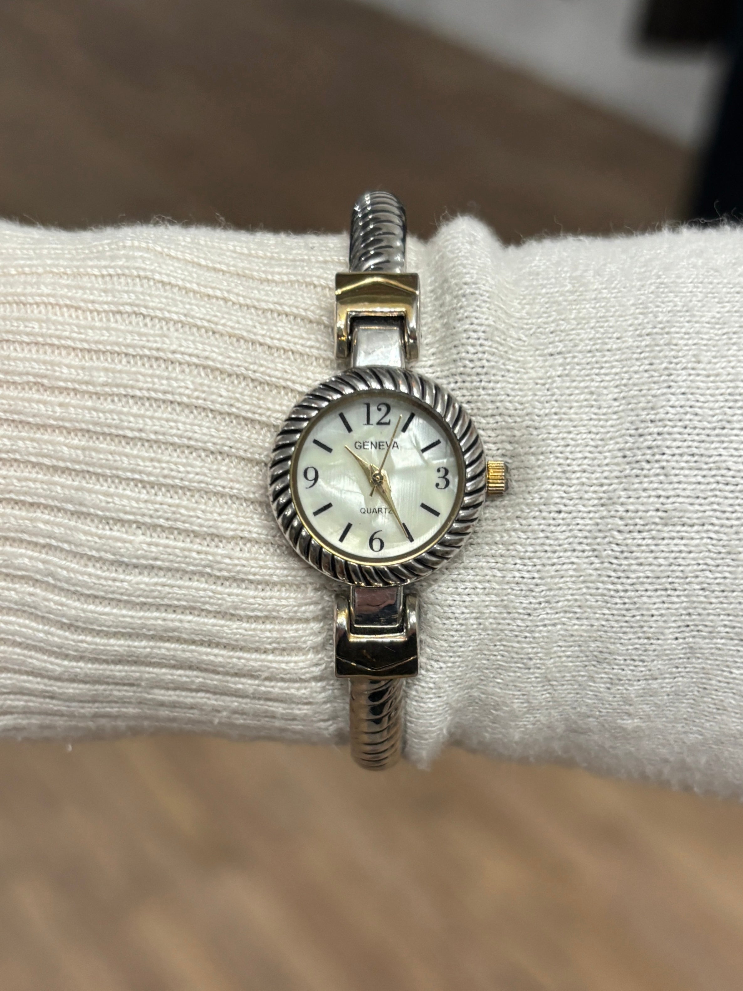 90s Two Tone Geneva Cuff