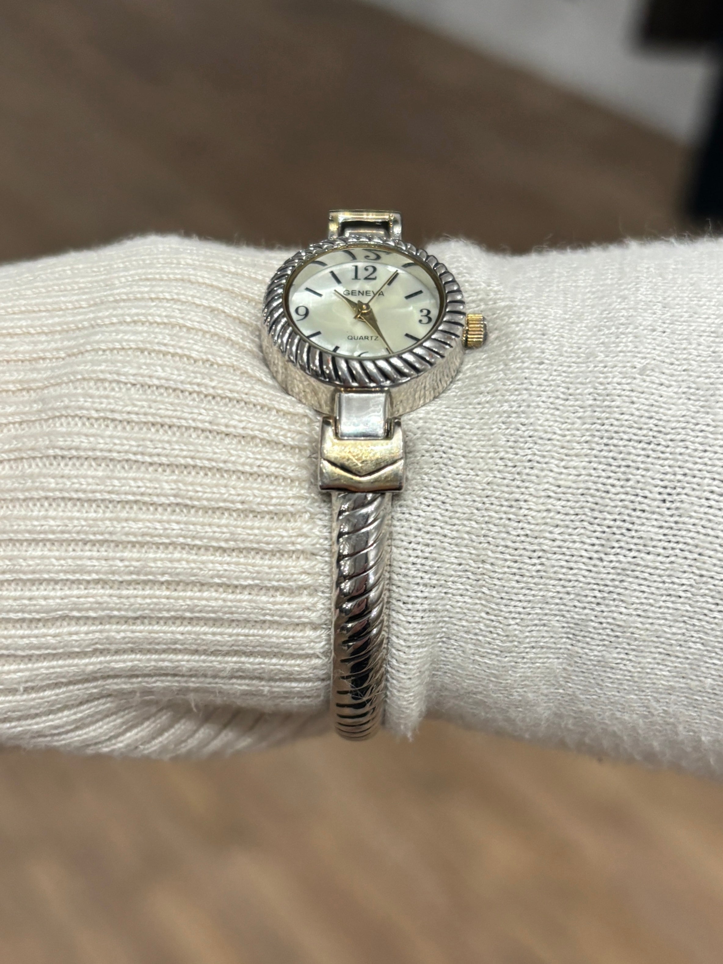 90s Two Tone Geneva Cuff