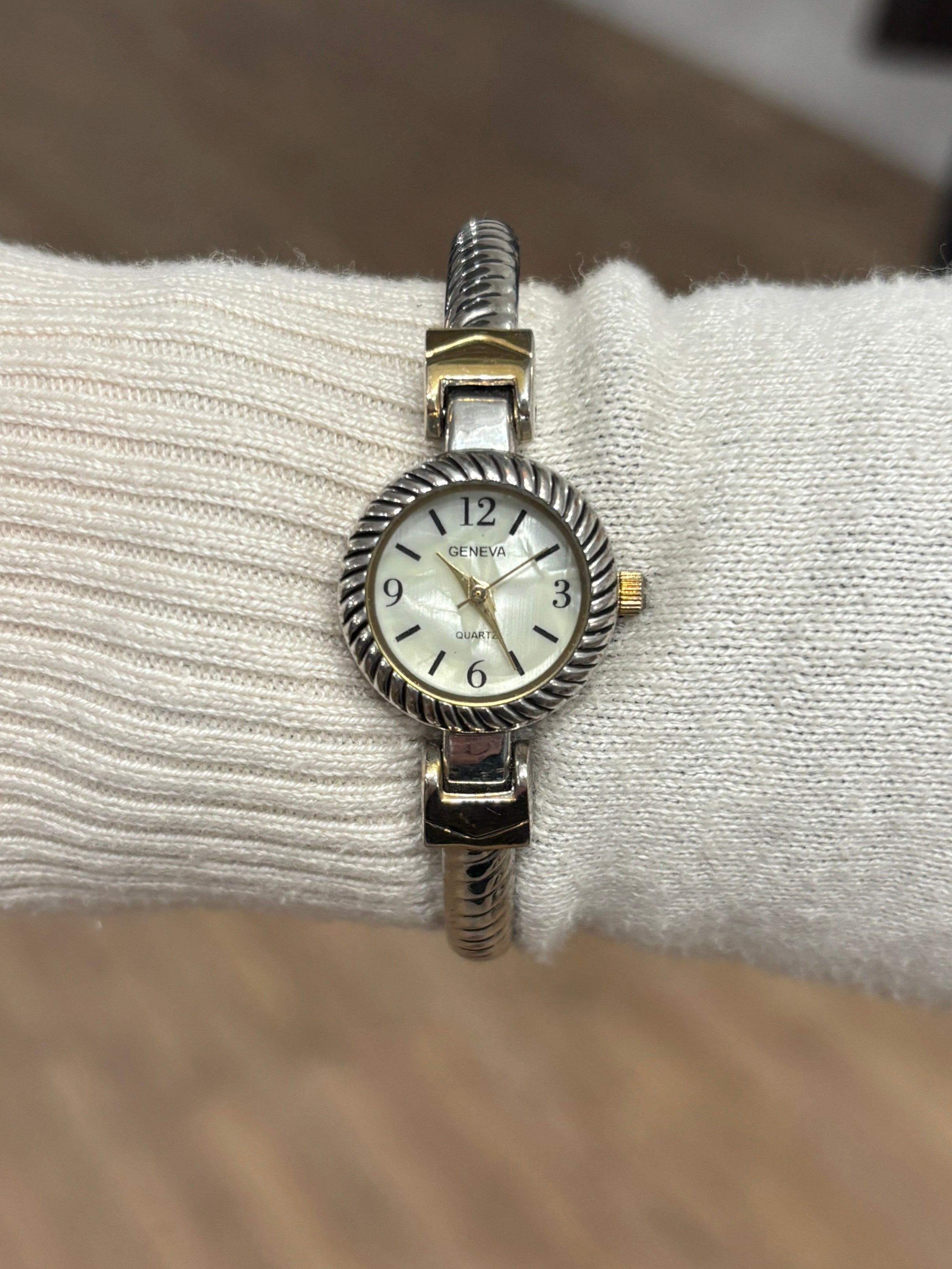90s Two Tone Geneva Cuff