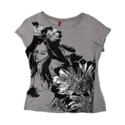 Ten & Co grungy Portrait Graphic Tee (M)