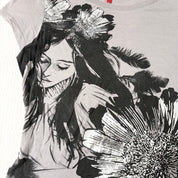 Ten & Co grungy Portrait Graphic Tee (M)