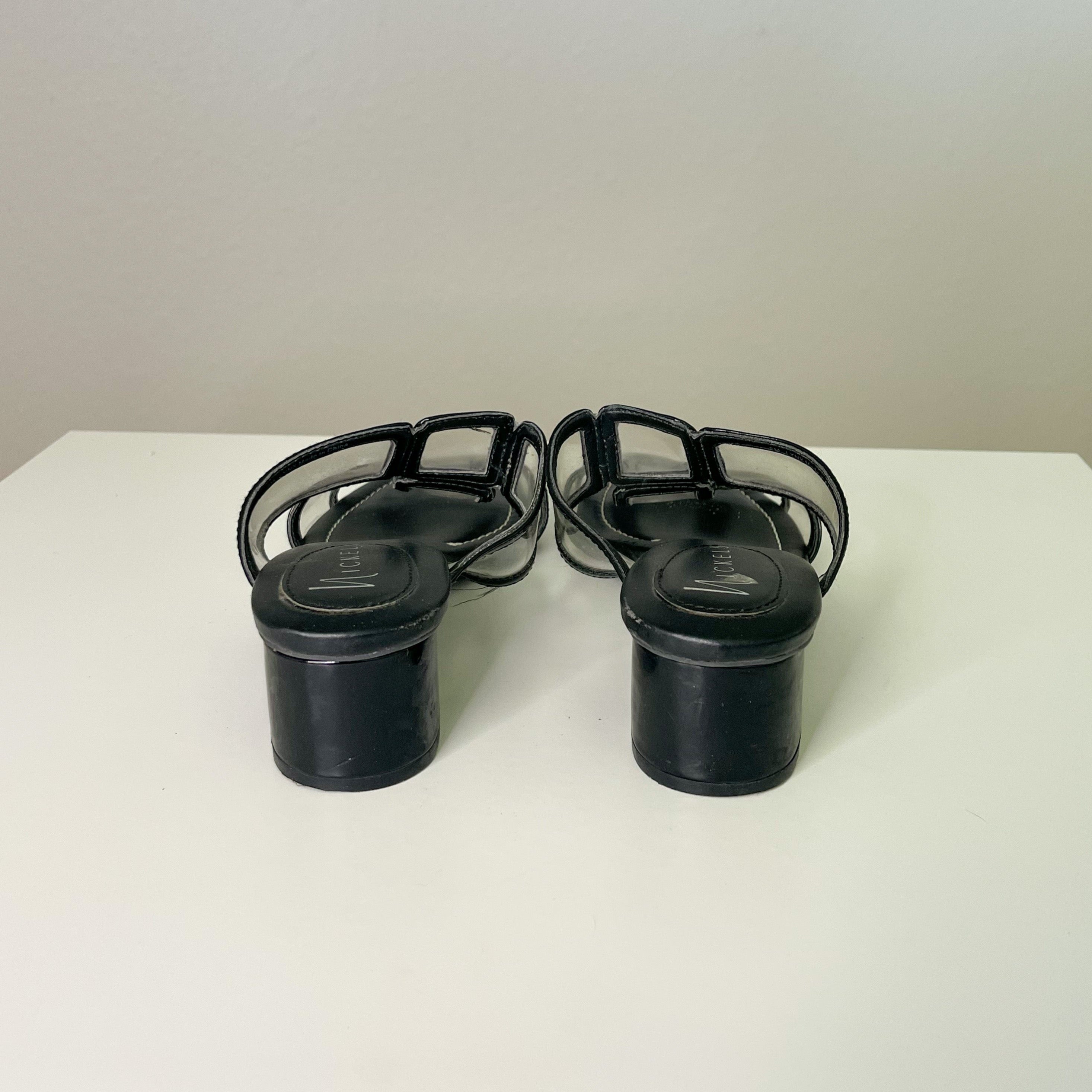 Black 60s Mod Styled Kitten Heels (6)