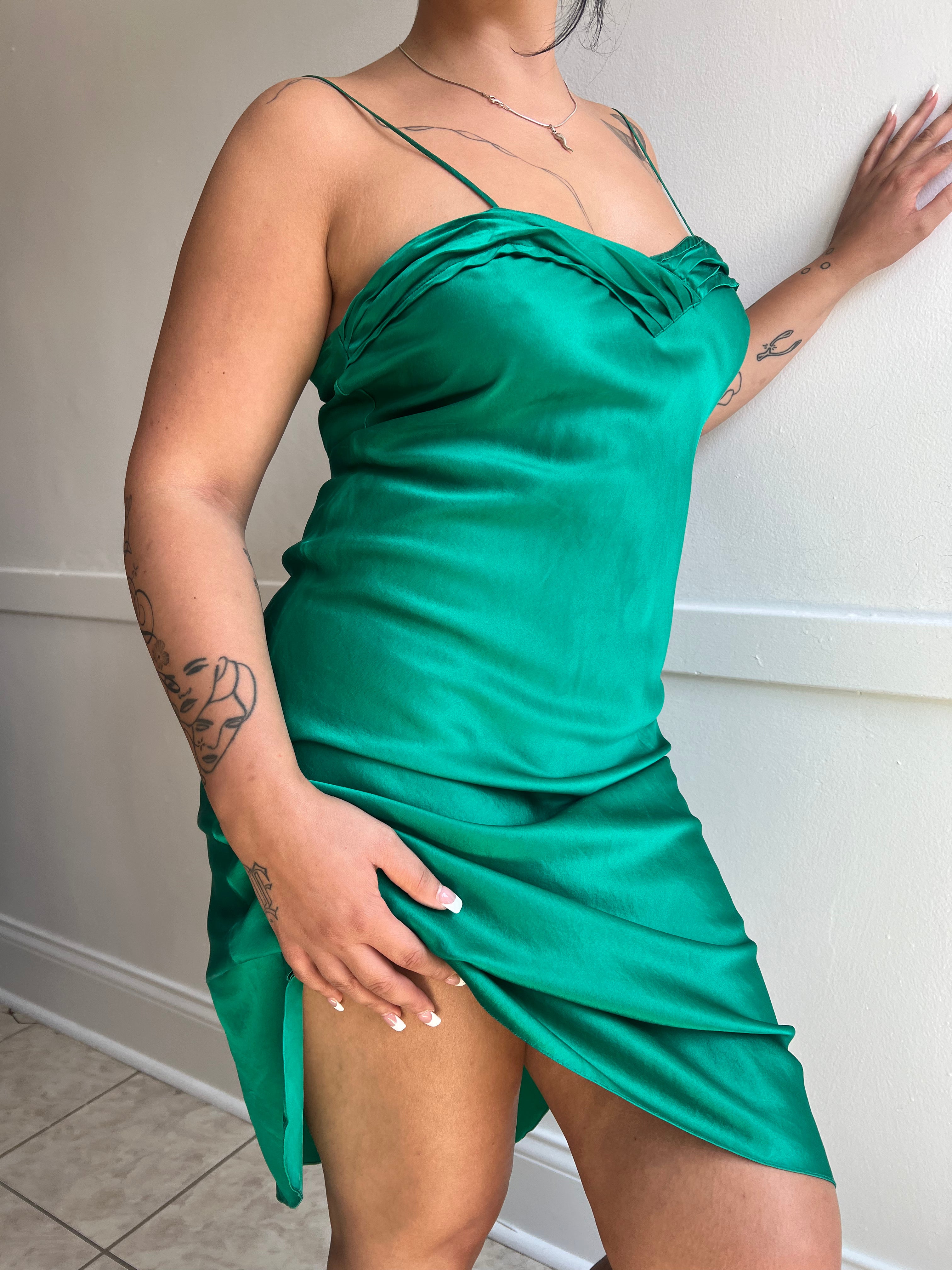 Victoria's Secret 100% Silk Emerald Slip (M/L)