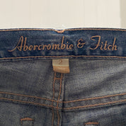 2000s Abercrombie & Fitch Denim Low Rise Capris (XS)