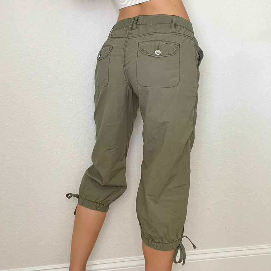 Green Early 2000s Cargo Capri Pants — Holy Thrift