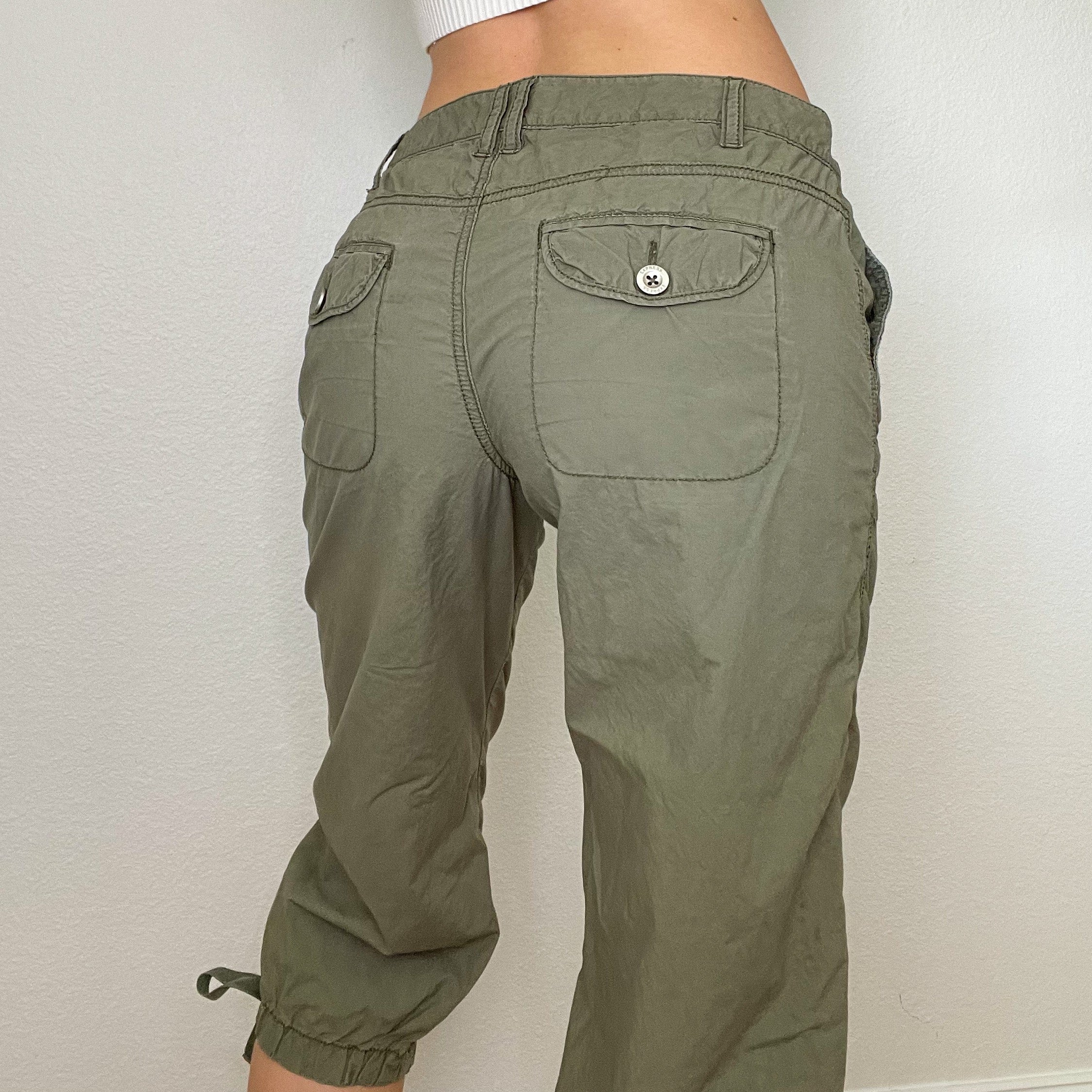 Green Early 2000s Cargo Capri Pants