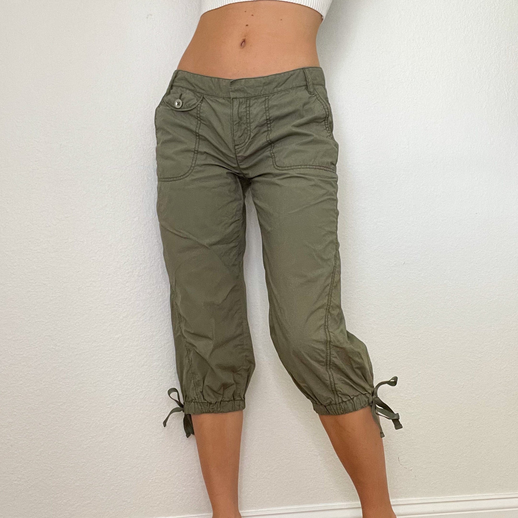 Green Early 2000s Cargo Capri Pants
