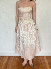 Vintage Bridal Strapless Grown