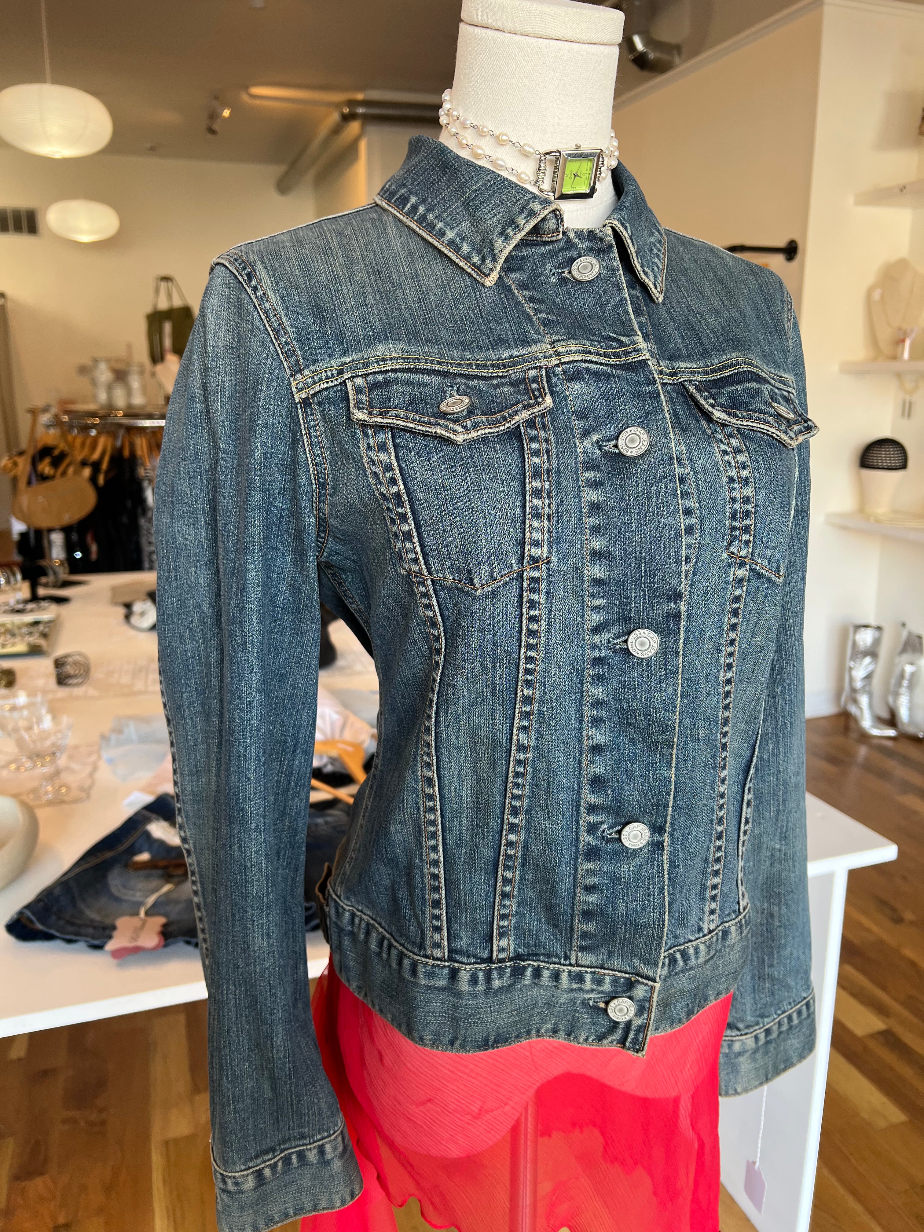 Vintage Y2K Midwash Gap Trucker (S/M)