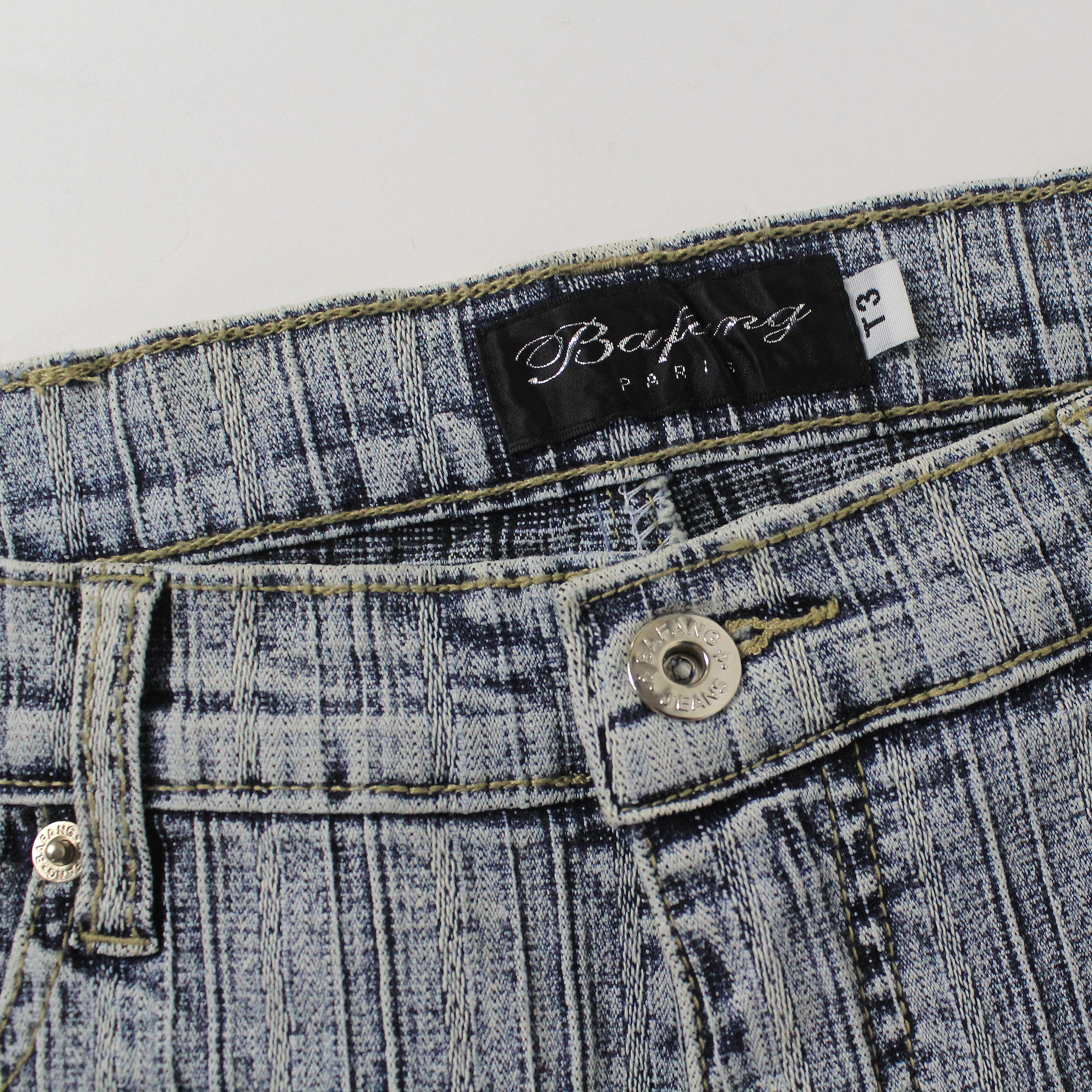 French Vintage Faded Denim Capris (M)