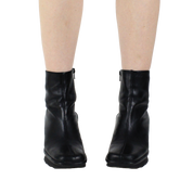 Vintage Leather Cyber Boots (US 7.5)