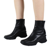 Vintage Leather Cyber Boots (US 7.5)