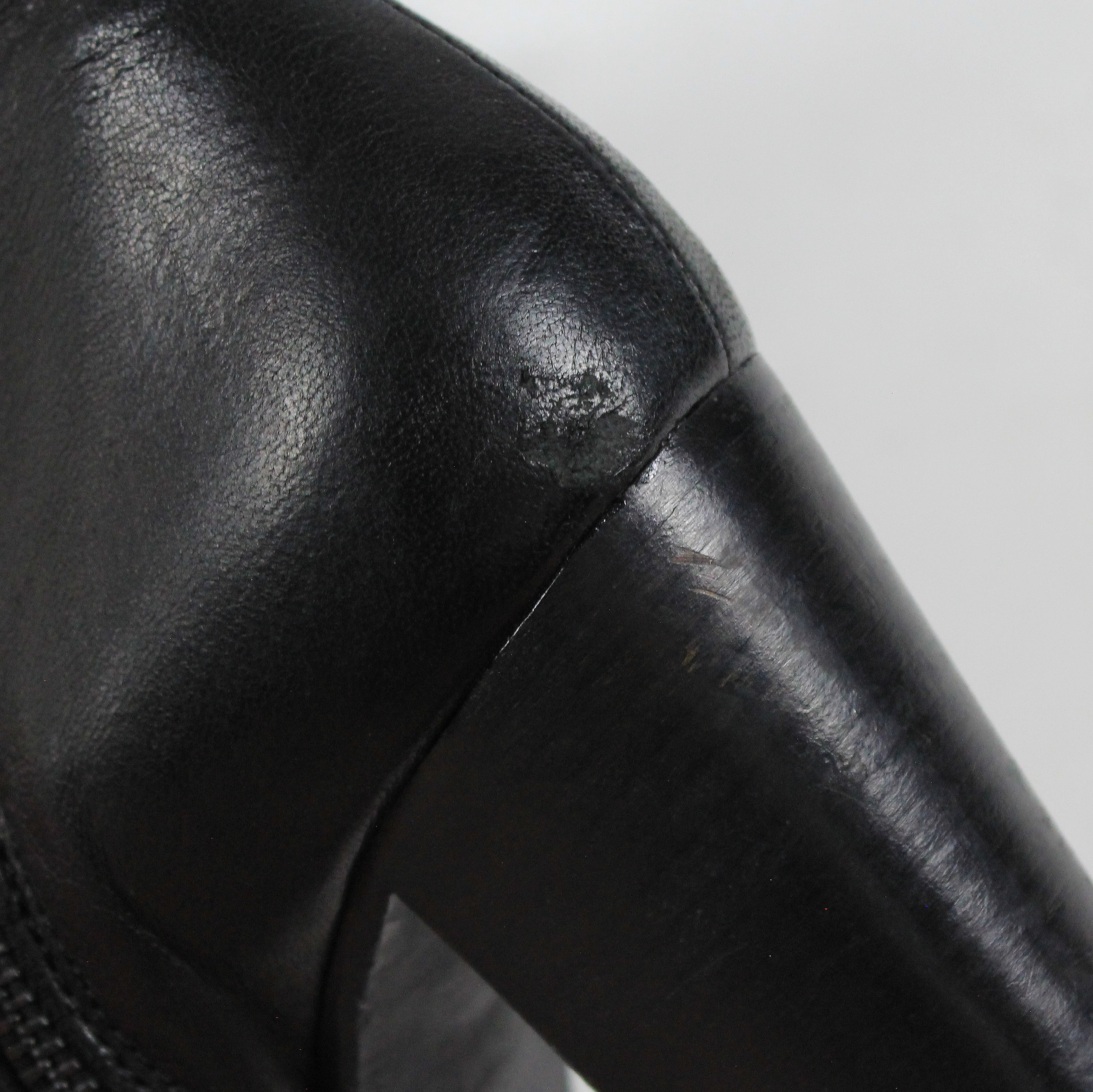 Italian Vintage Leather Ankle Boots (EU 39)