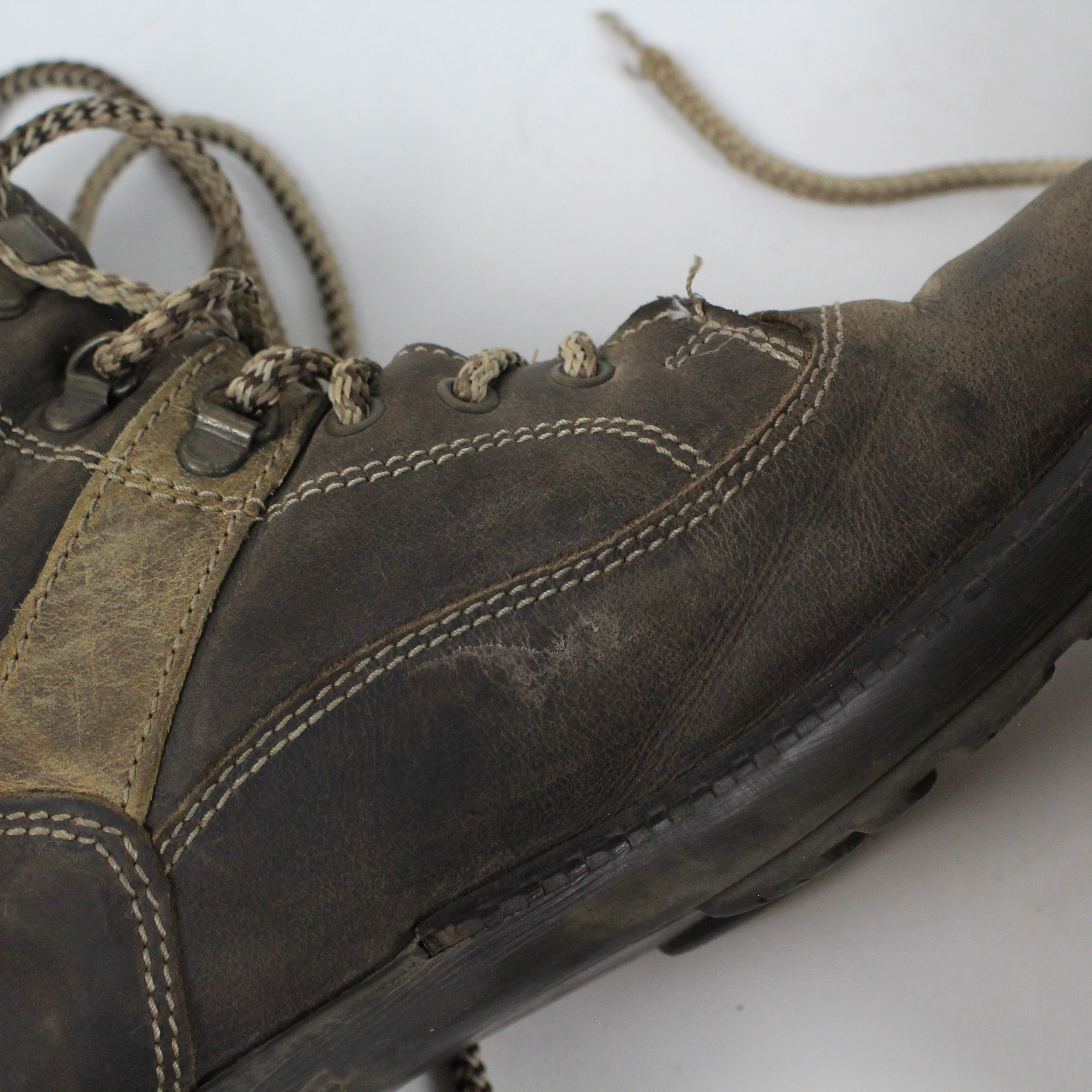 Vintage Hiking Boots (EU 39)