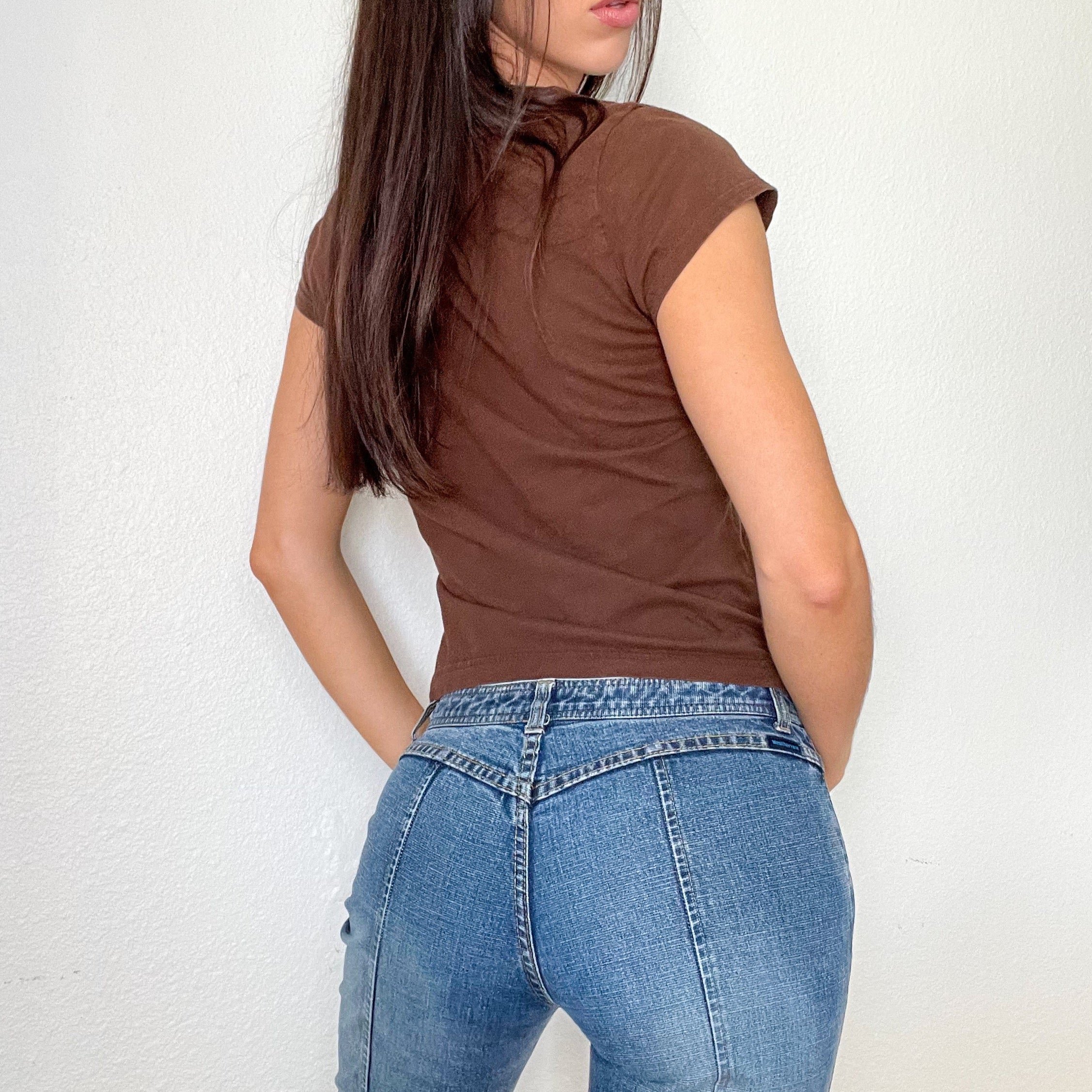 Early 2000s 100% Natural Baby Tee (M)