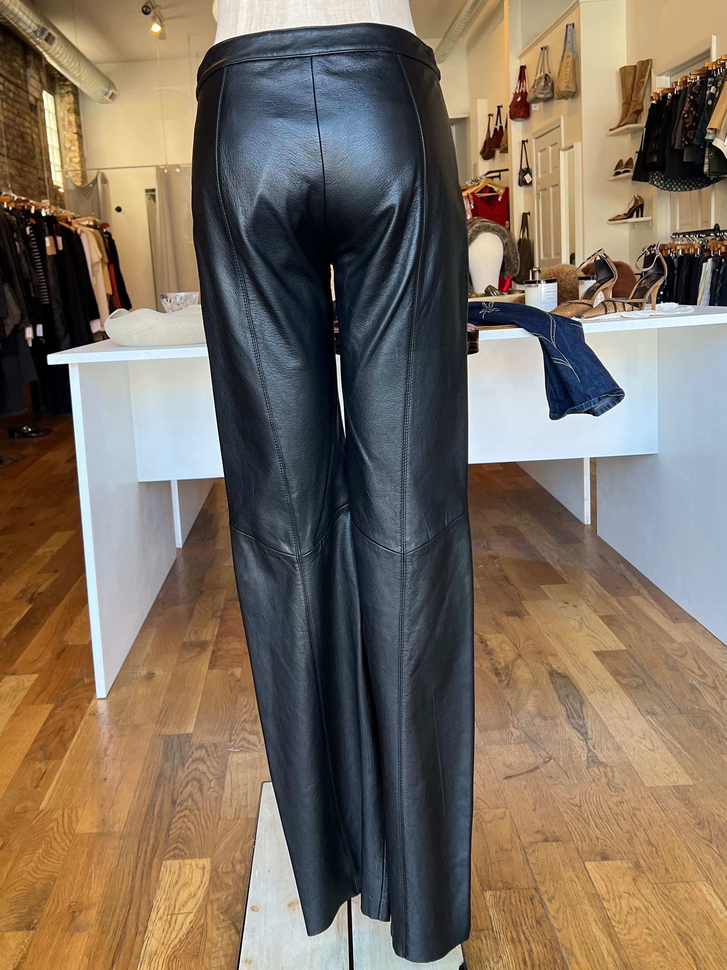 90s Leather Wide Leg Trousers (S/M)