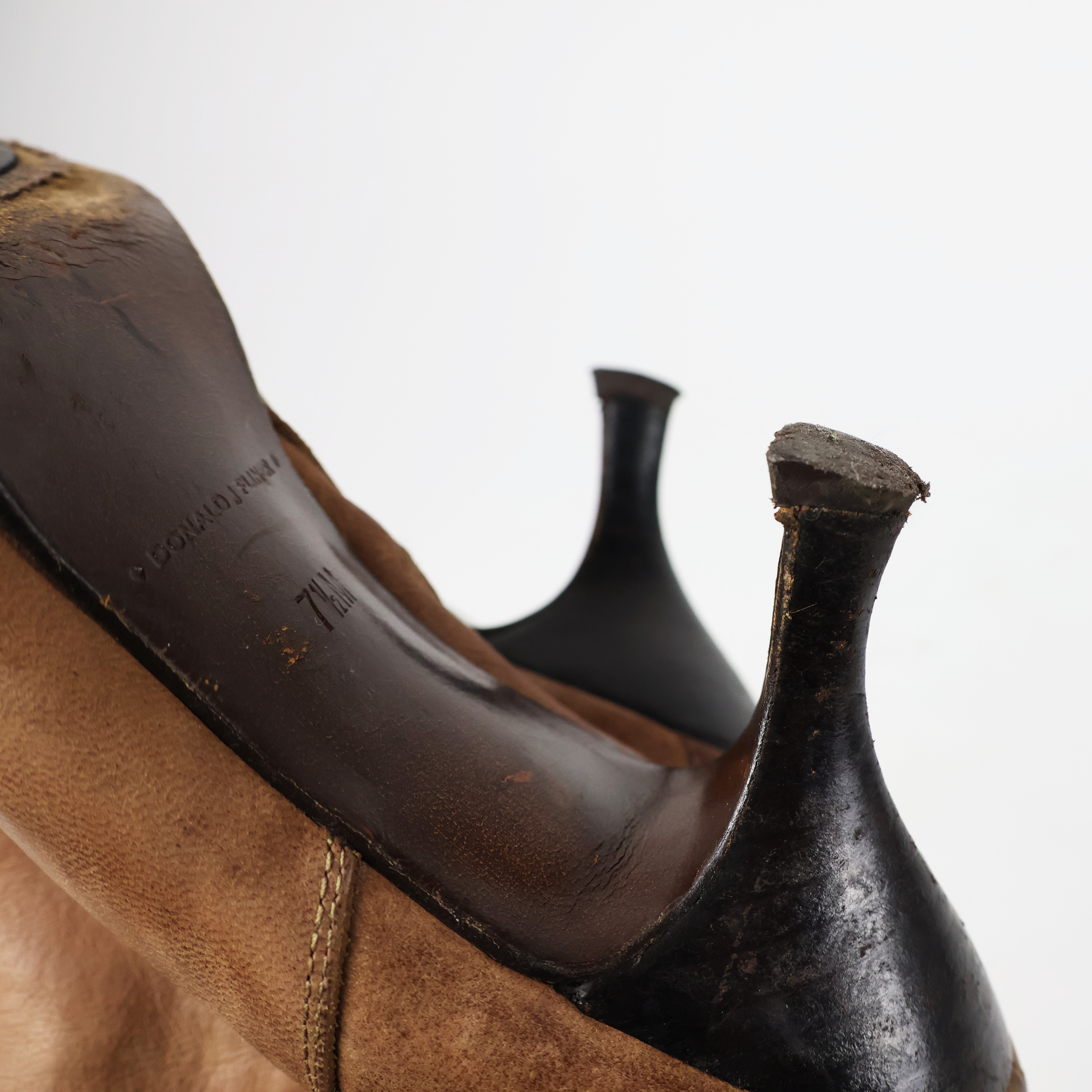 Antique Vachetta Heeled Boots (7.5)