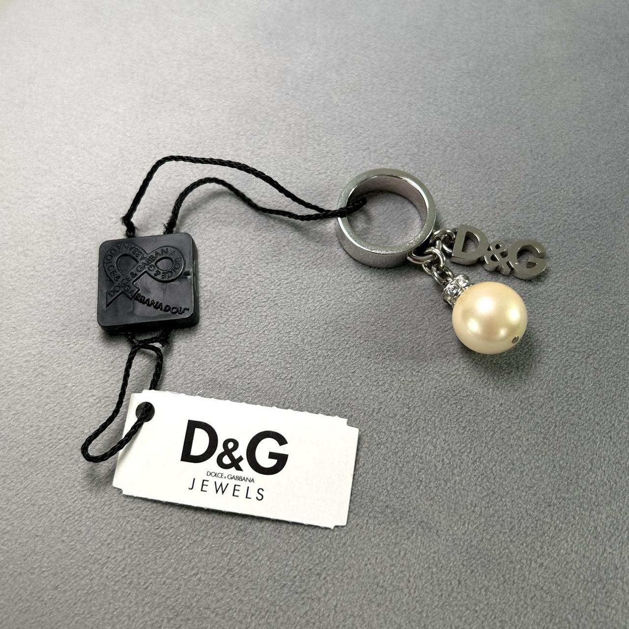 NWT D&G Dolce & Gabbana Silver Pearl Charm Ring (5)