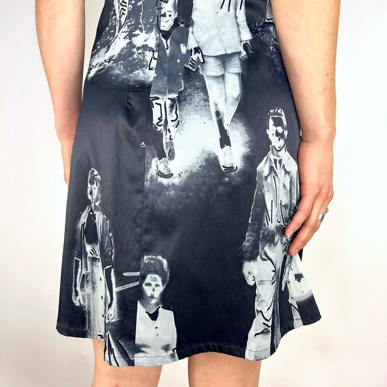 Vintage Euro Silhouettes Black Dress (S)