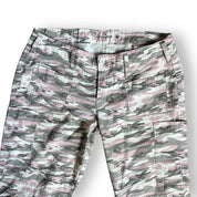 2000s Pink Camo Pants (L)
