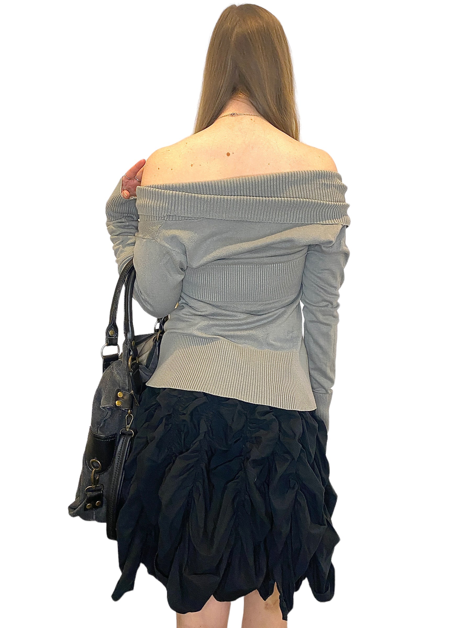 Vintage Off the Shoulder V Neck Sweater (S/M)