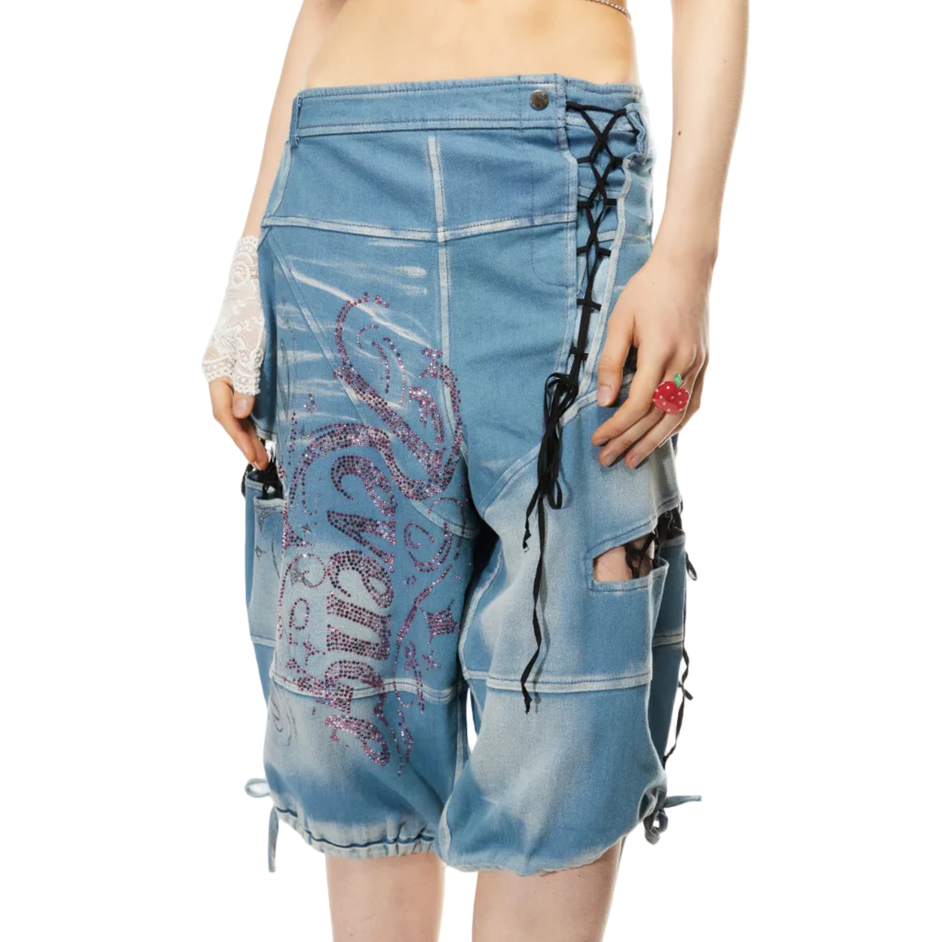 SS26LoveMeMoreCropTopRevengeLaceUpJortsScarletArmorPleasersSTELLAXINGYI8.jpg