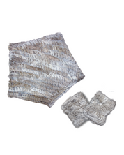 Japanese Rabbit Fur Poncho & Gloves Set (S)
