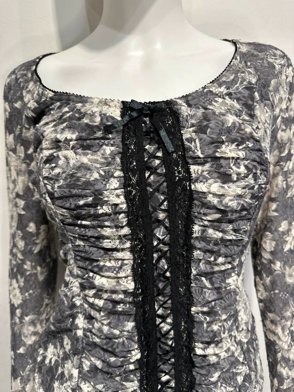 Vintage Lace up Whimsygoth Longsleeve Top (S)