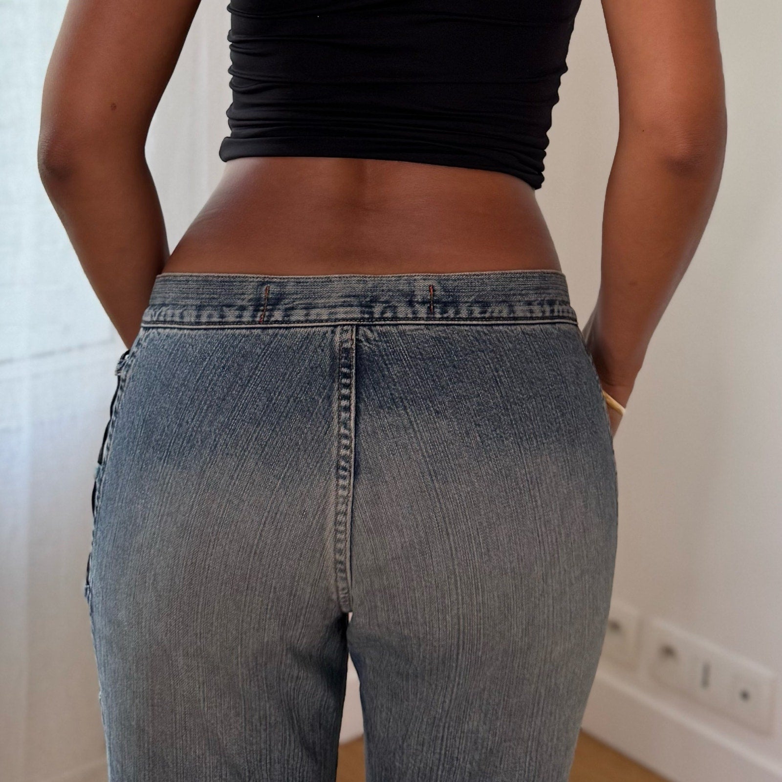 Vintage Y2K Lace Up Side Low Rise Flare Jeans (S)
