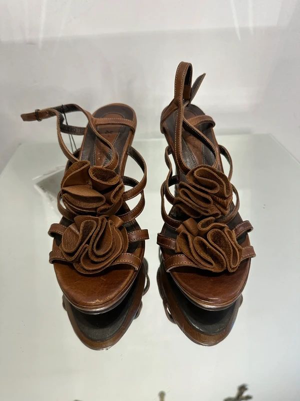 Vintage 2000s Strappy Leather Wedge Heels (UK 6 EU 38 US 8)