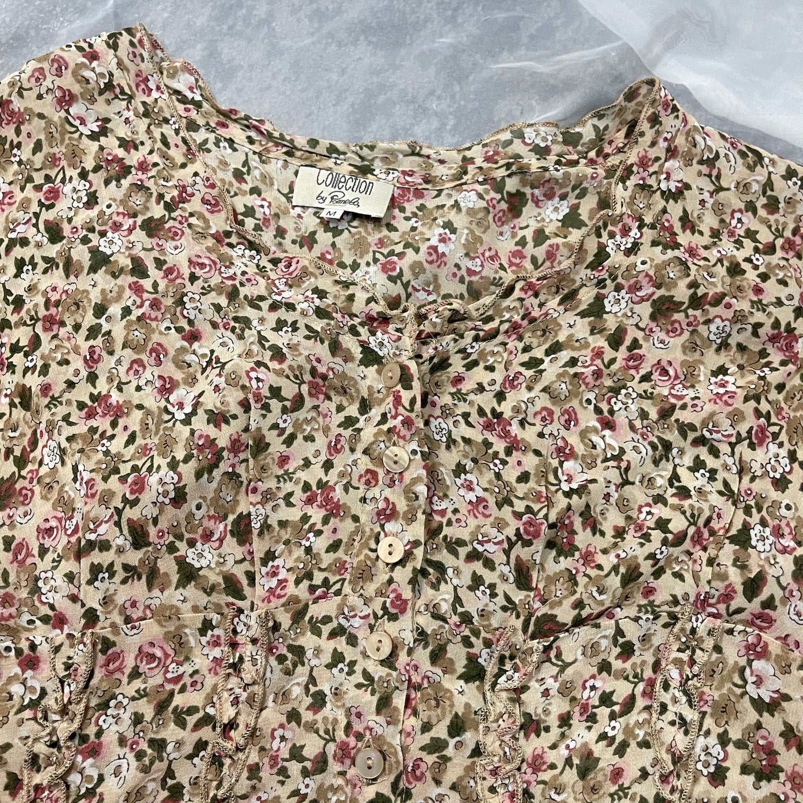 00s tan & pink Floral Print Fitted Blouse (S/M)